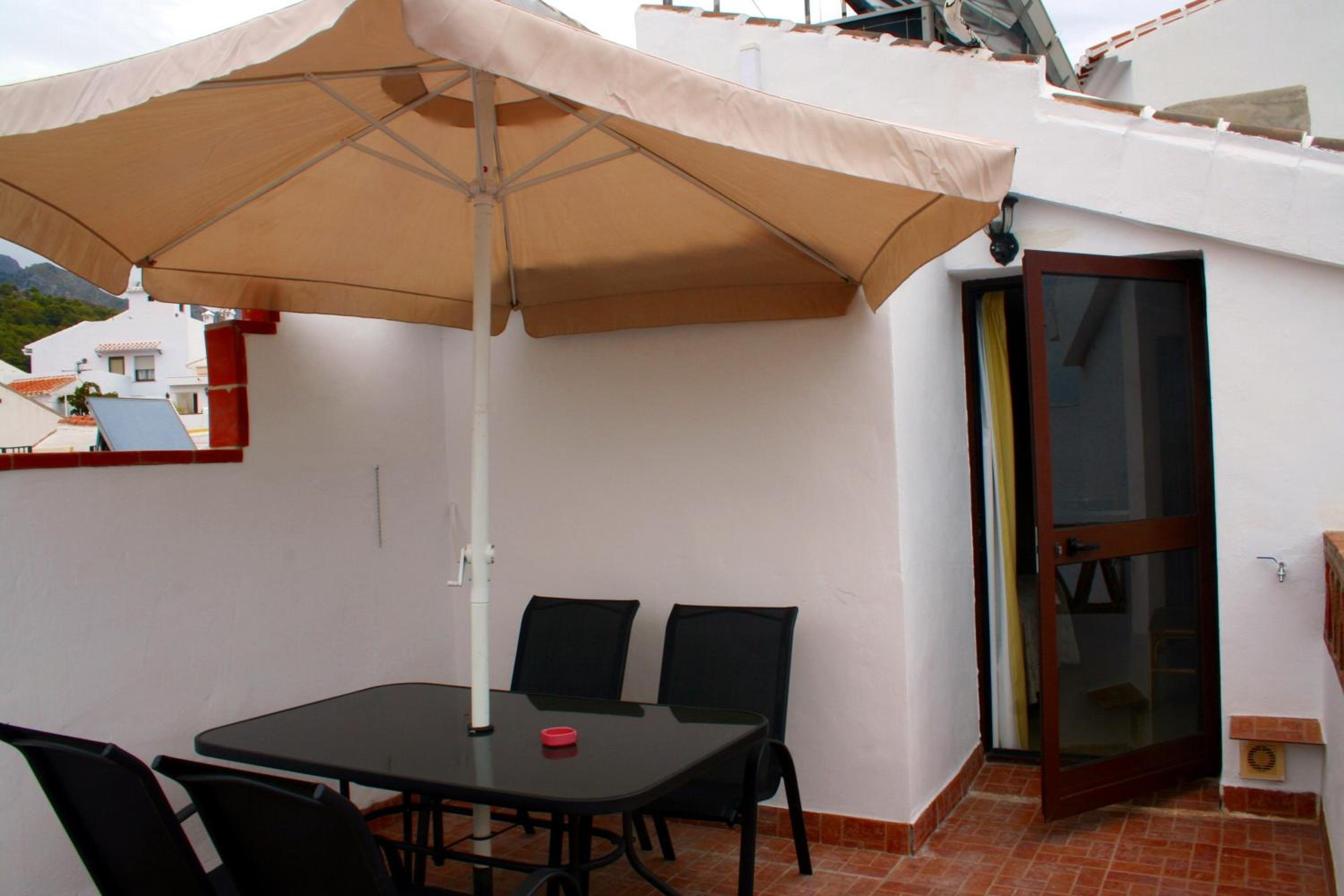 Studio with Terrace - Photo 13