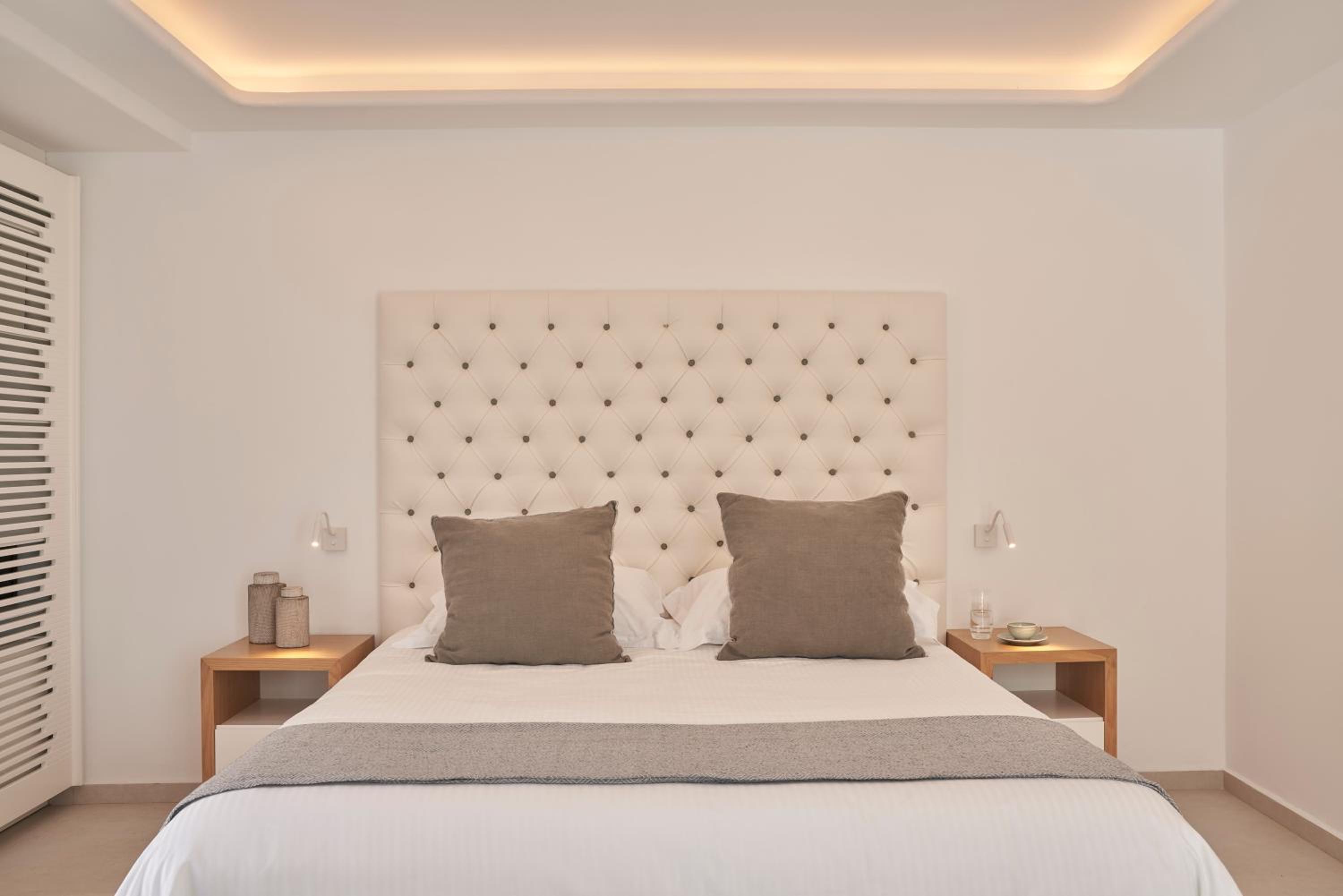 Deluxe Double or Twin Room with Sea View photo 1