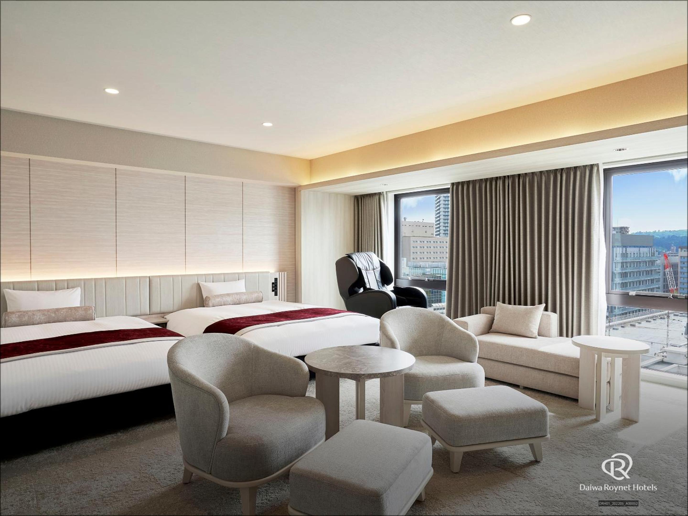 Junior Suite - Non- Smoking - Photo 6
