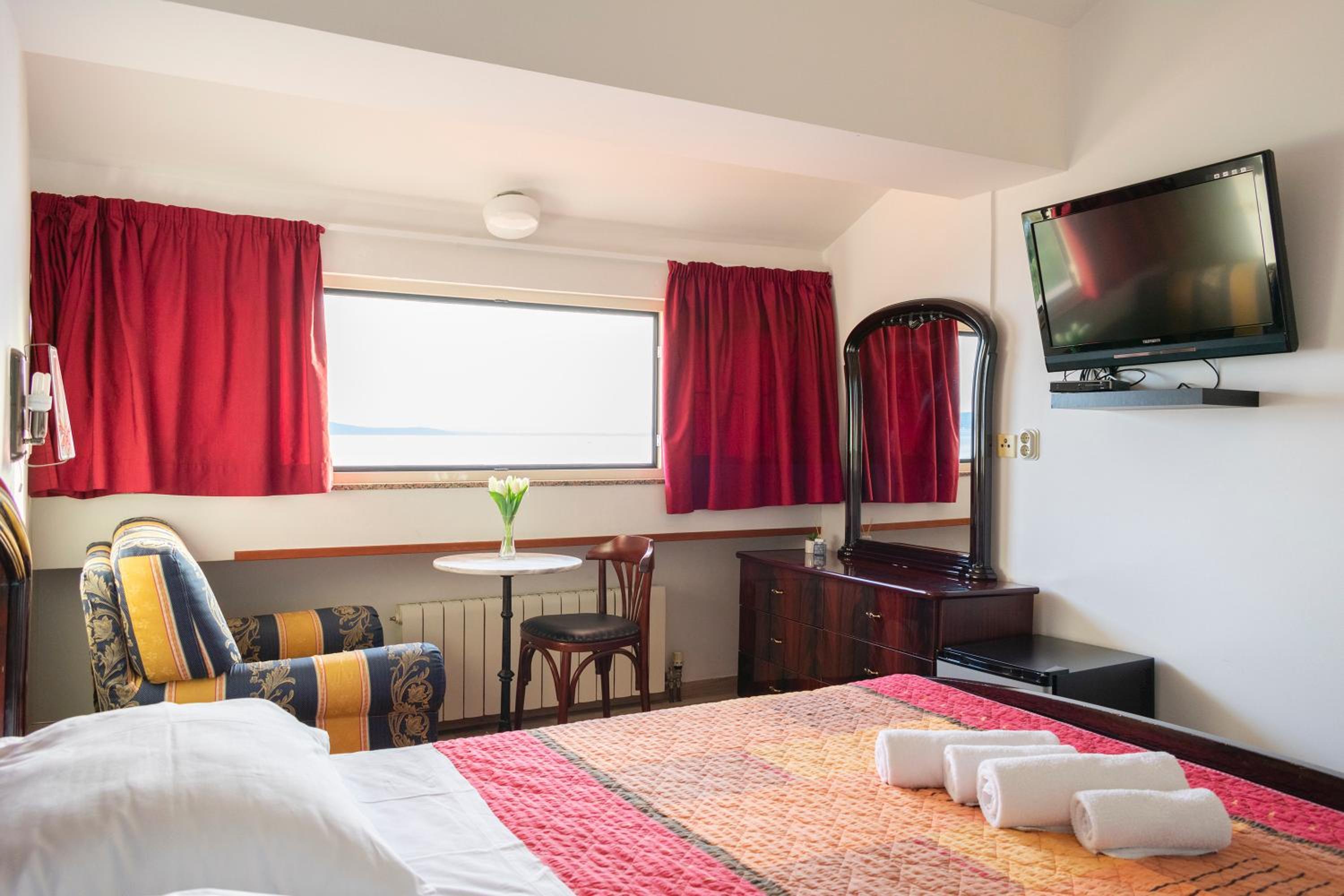 Standard Double Room Sea View  - Photo 5