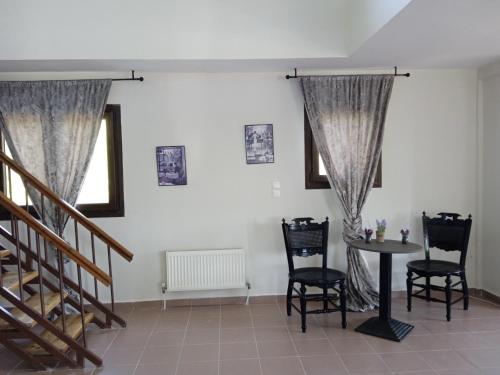 Three-Bedroom Villa photo 1
