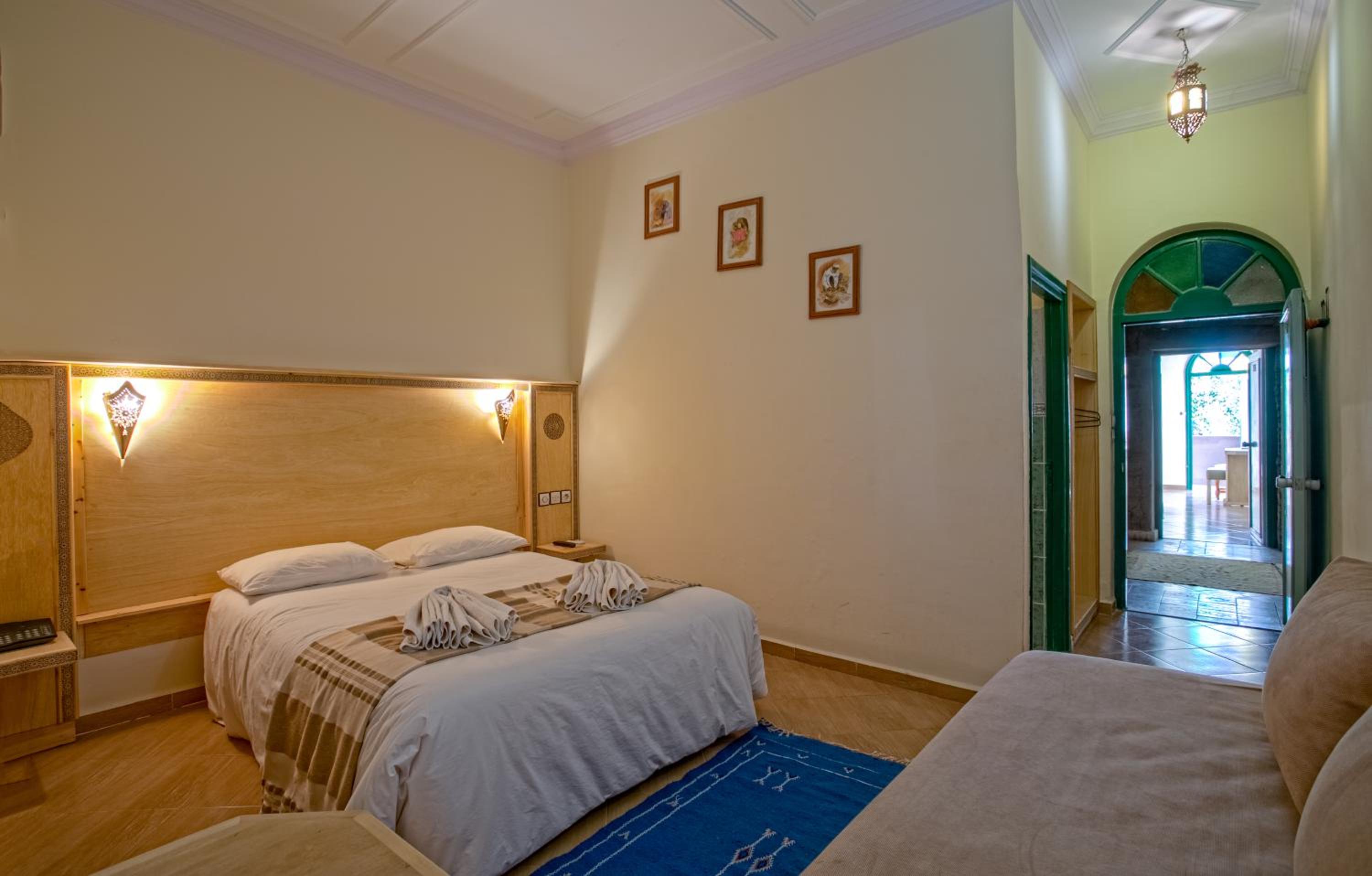 Standard Double Room photo 3