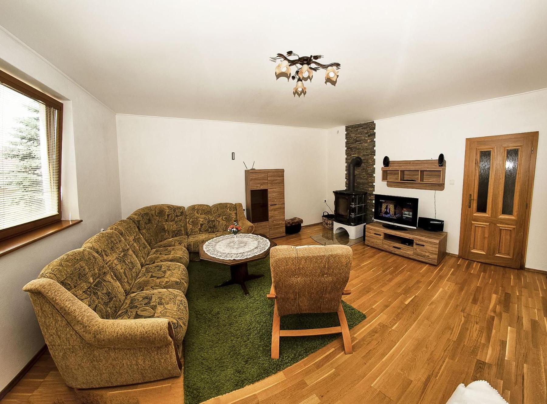 One-Bedroom Apartment photo 3