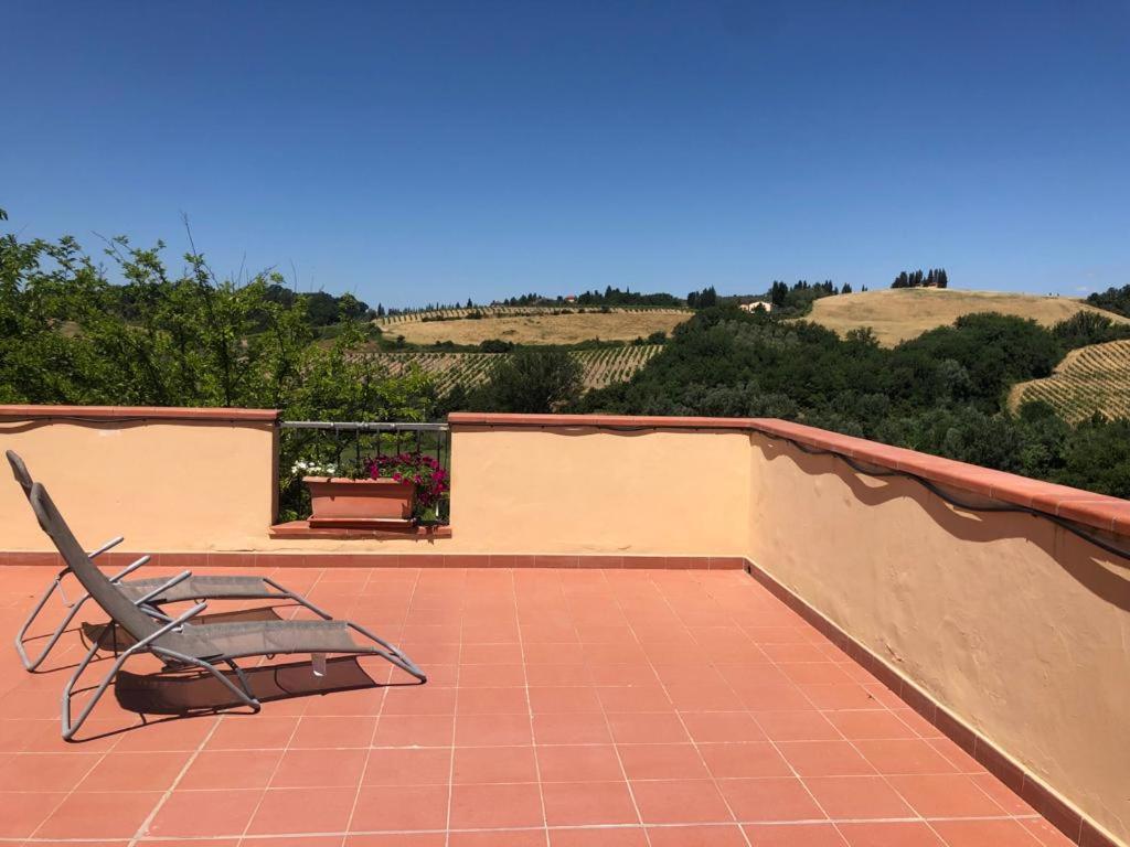 Apartment with Terrace photo 2