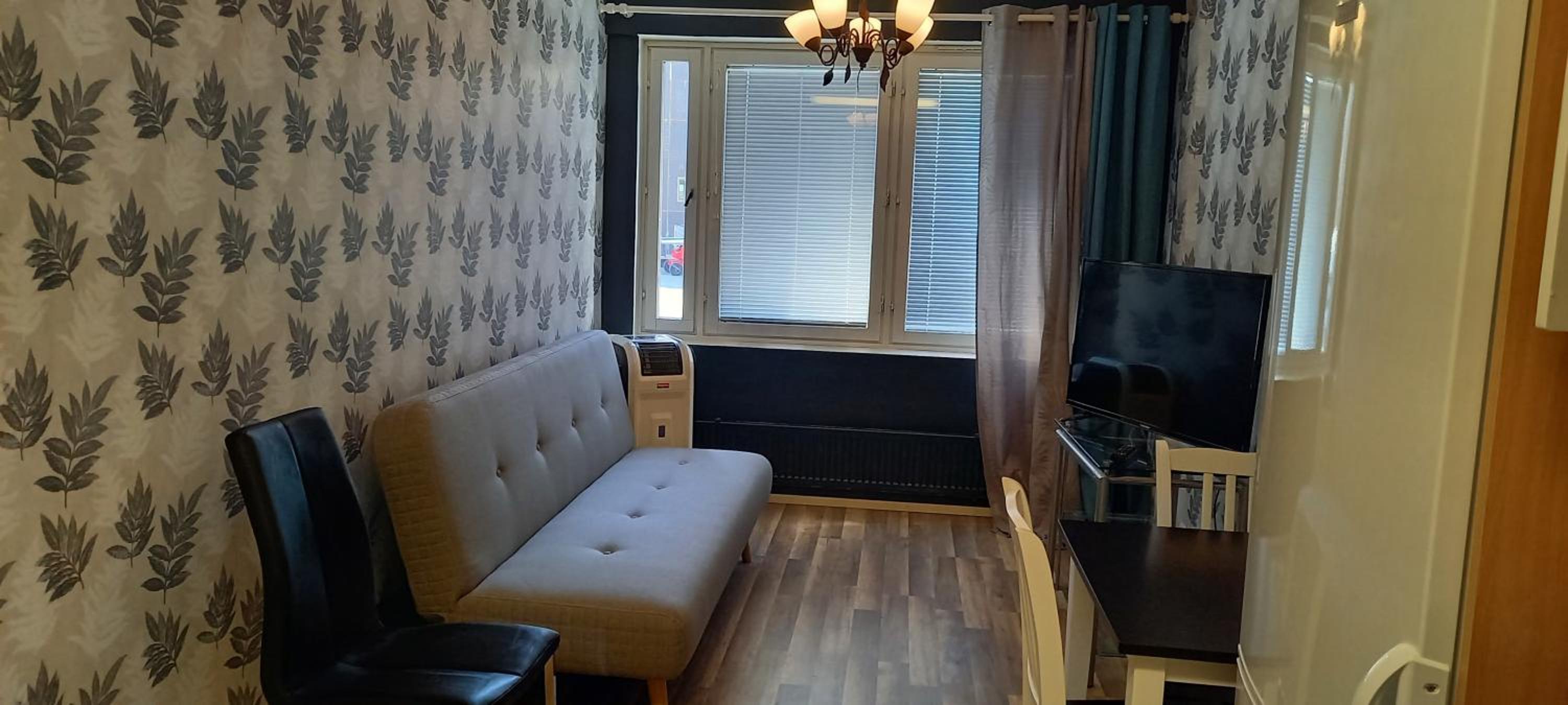 One-Bedroom Apartment - Photo 13