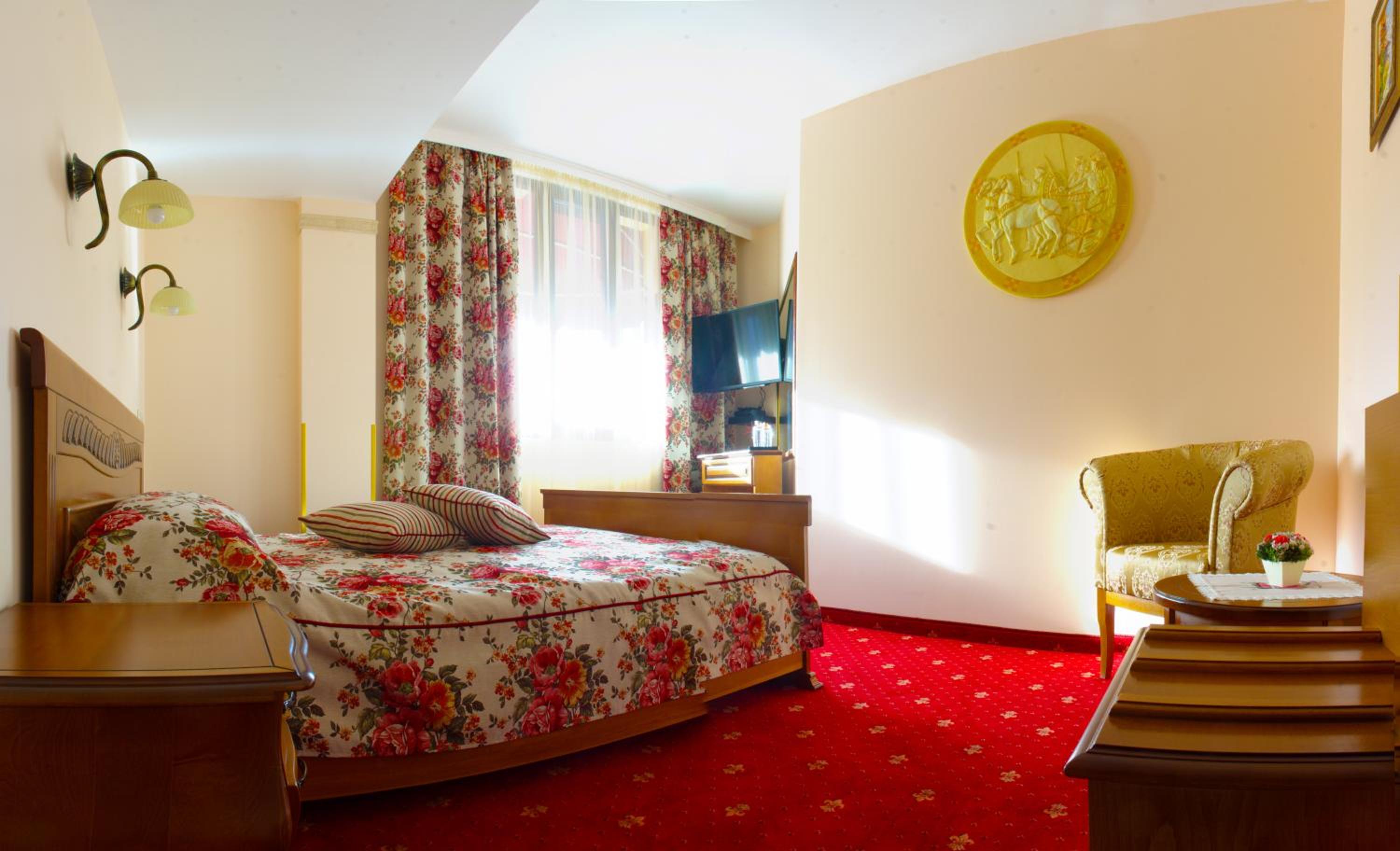Deluxe Double Room (2 Adults) photo 1