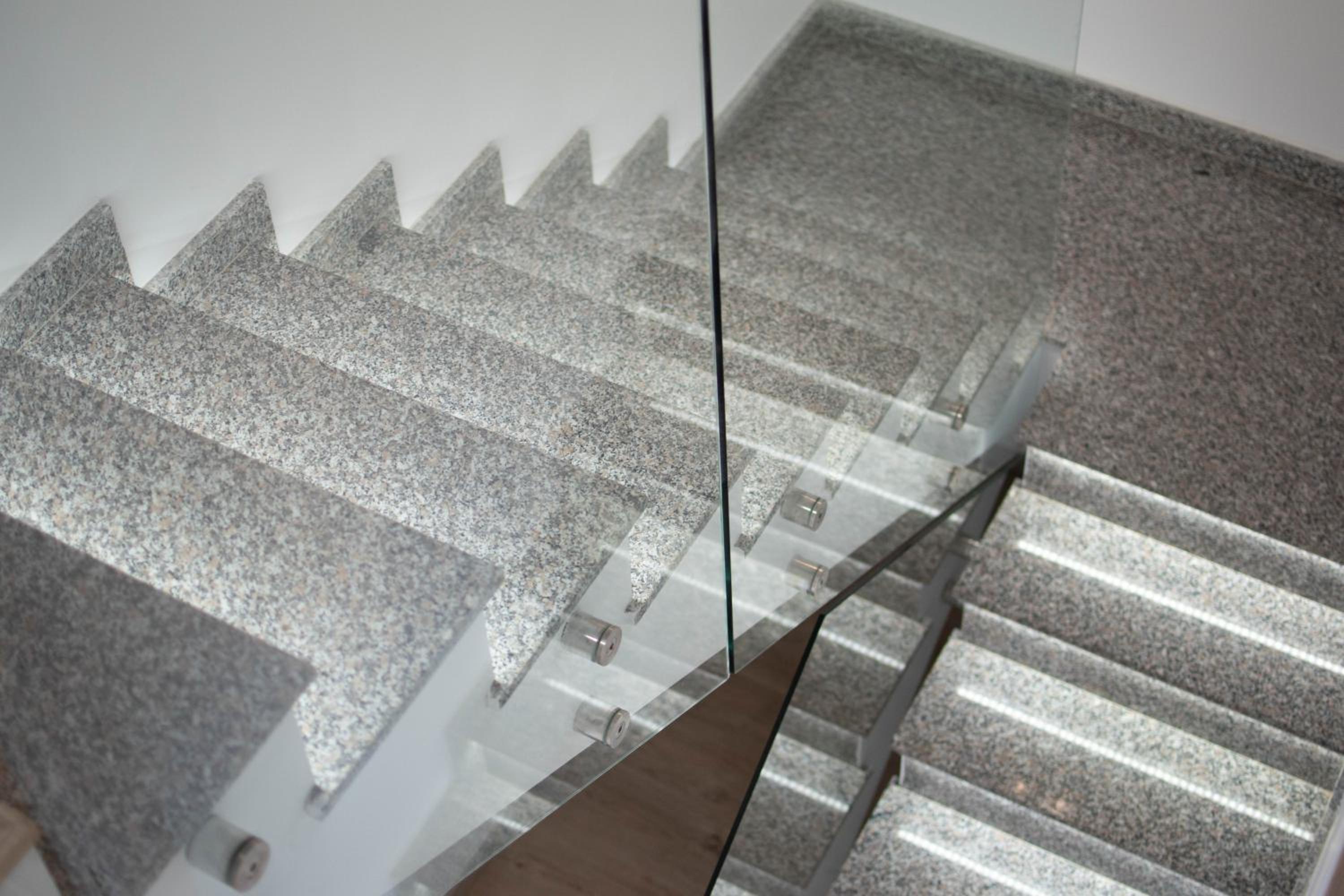 Apartment with Balcony - Photo 19