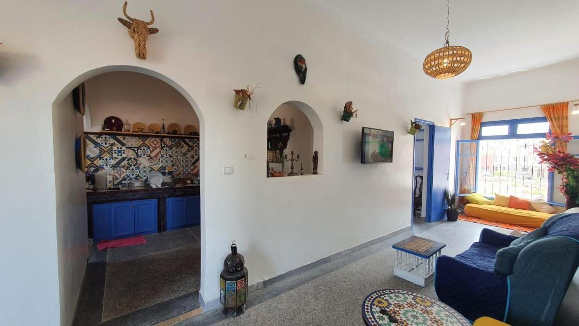 Two-Bedroom Apartment - Photo 2