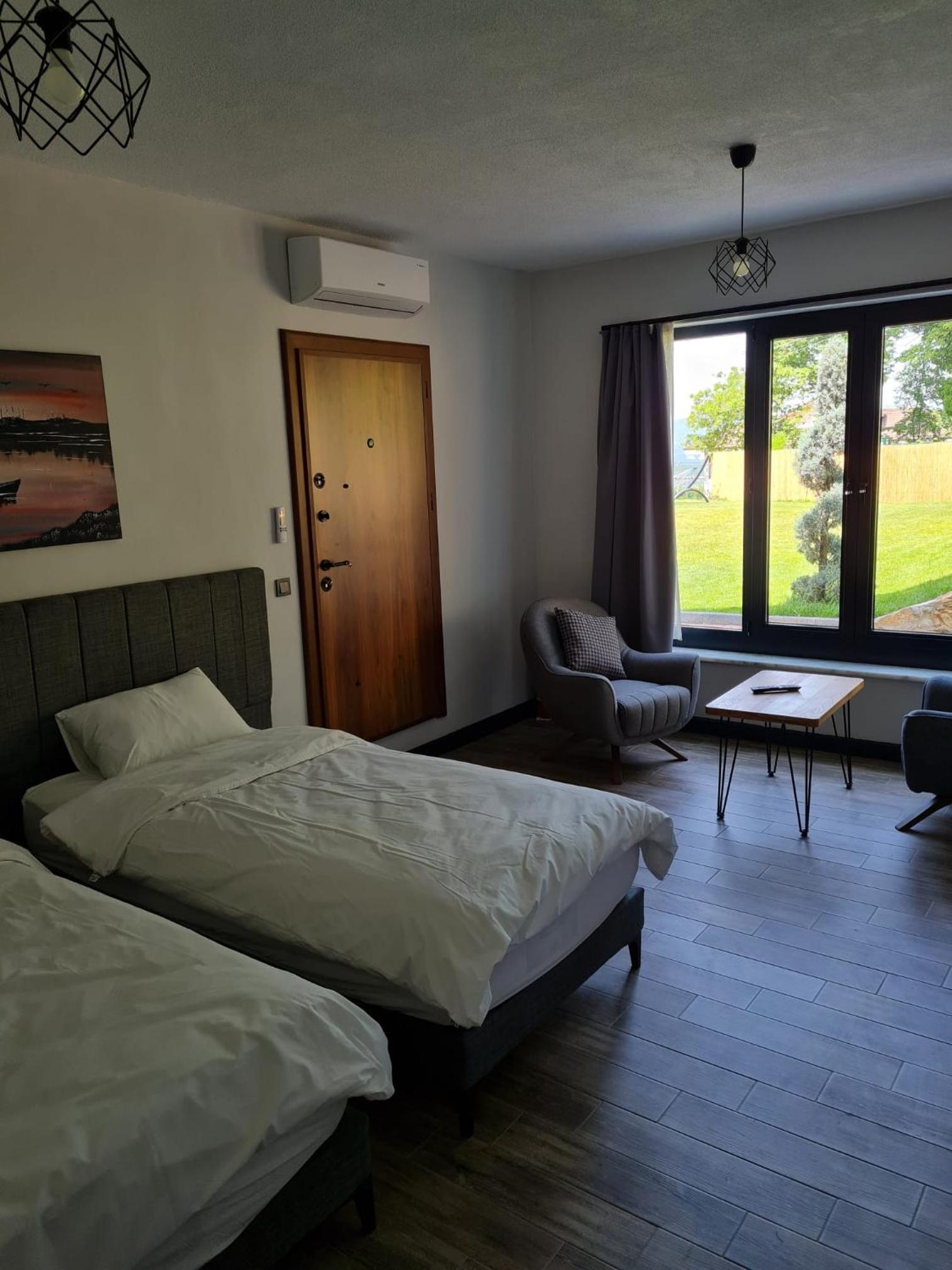 Superior Twin Room - Photo 5