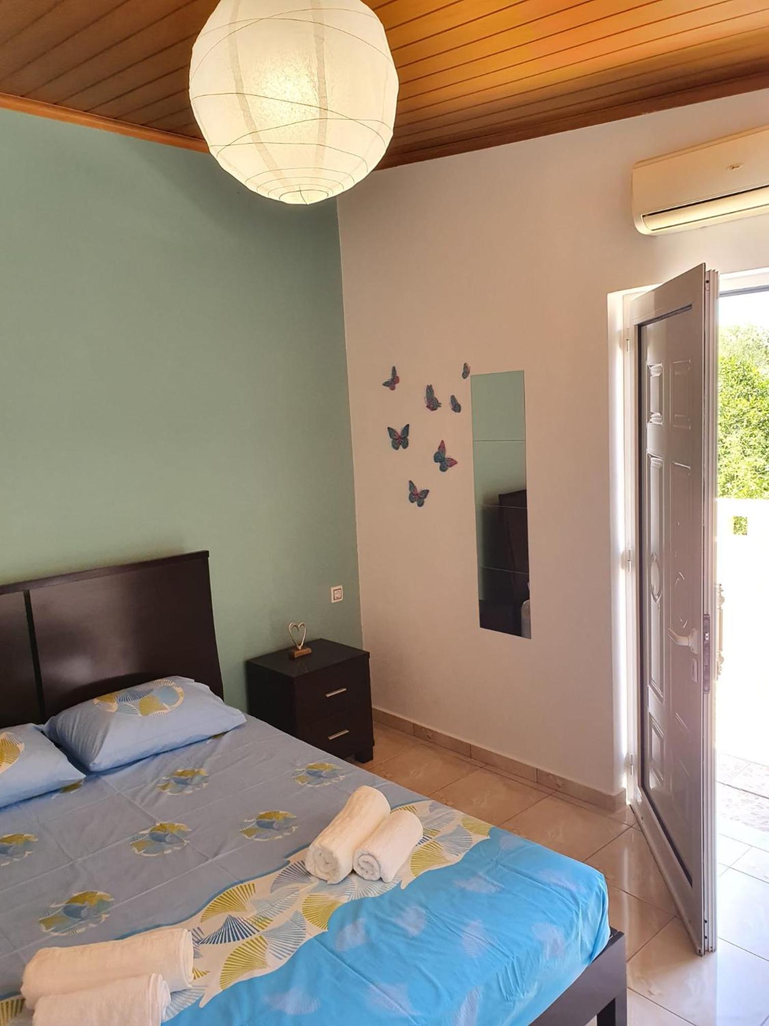 Double Room with Private Bathroom - Photo 1