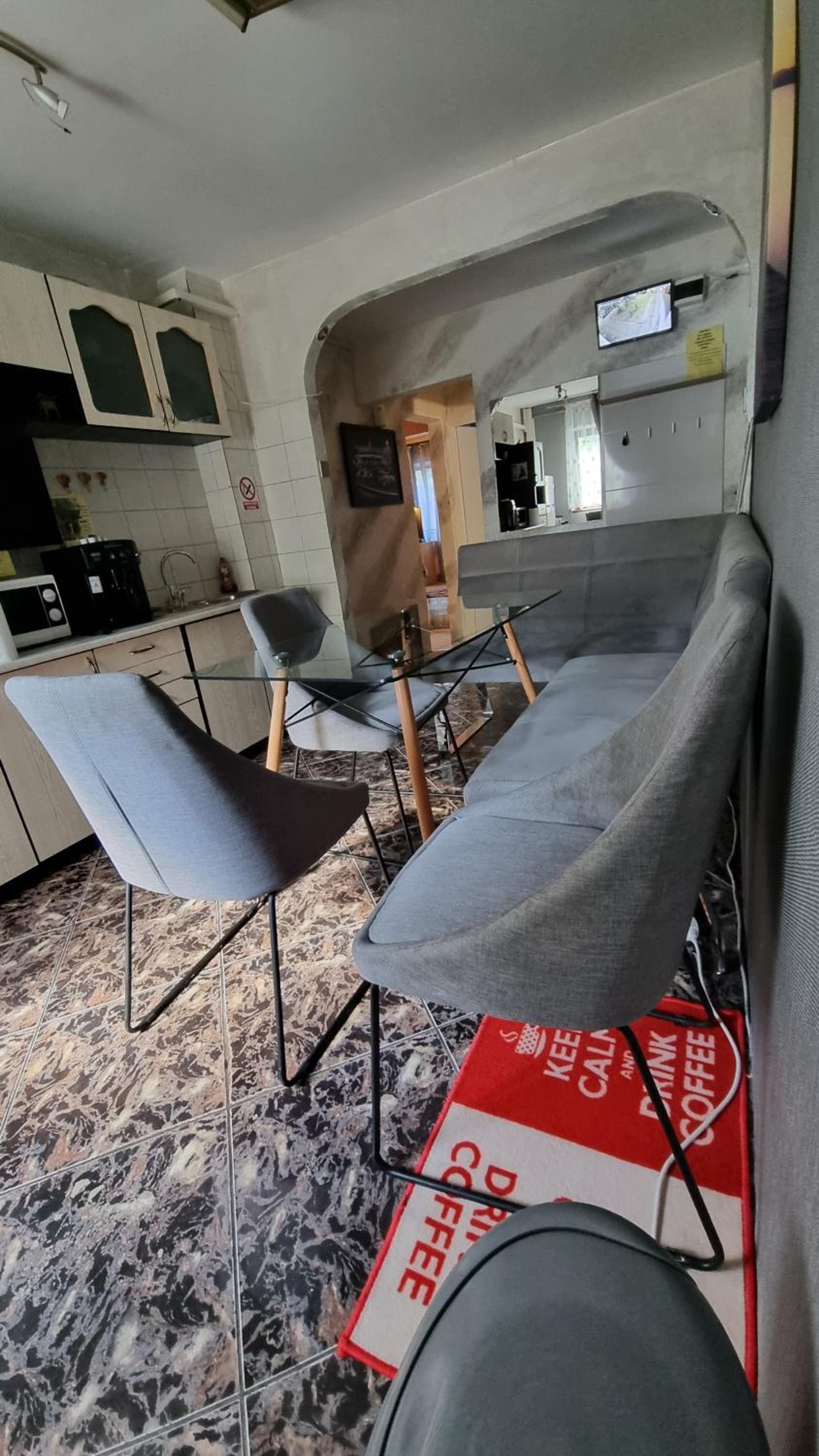 Apartment - Photo 20