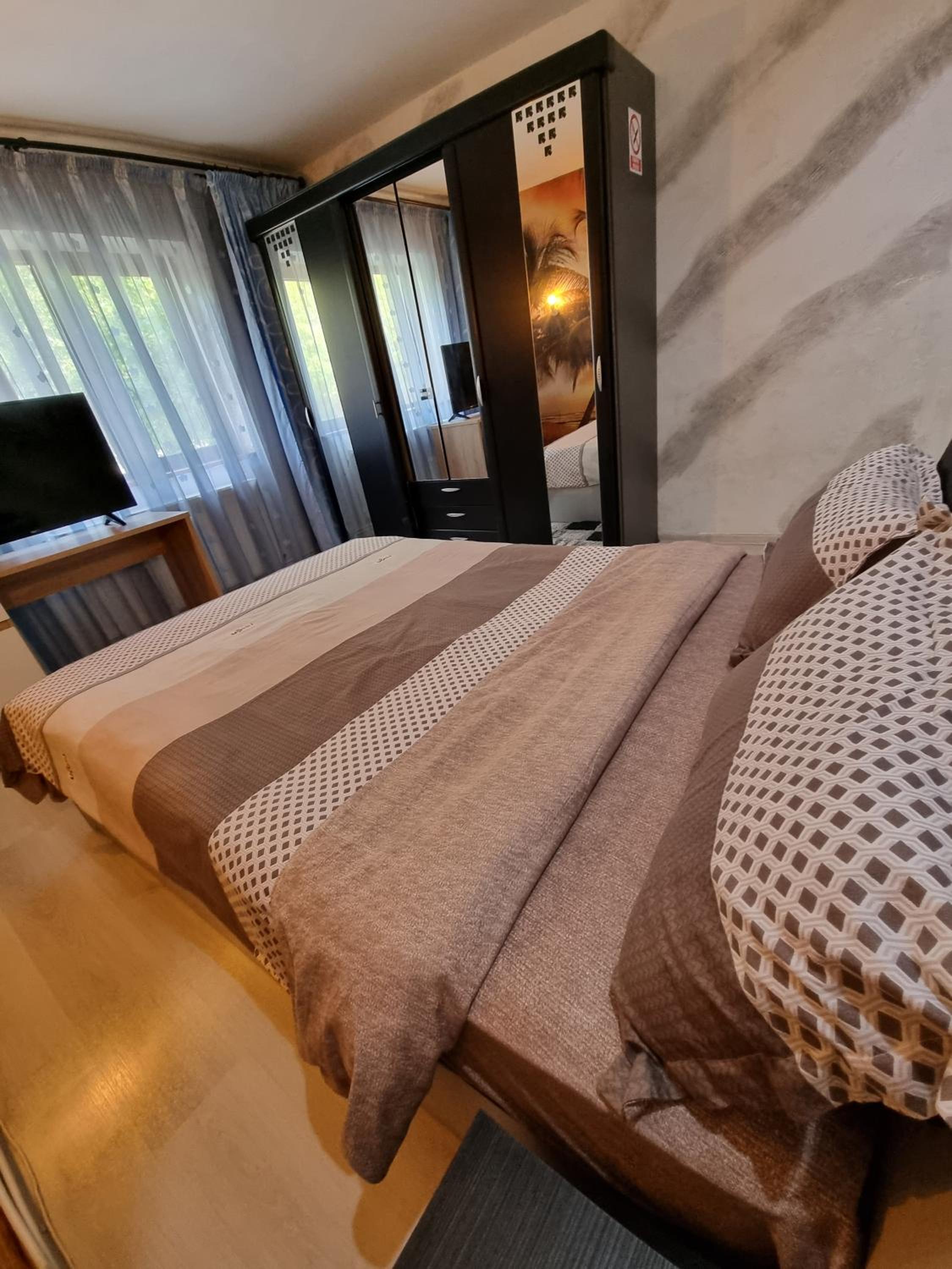 Apartment - Photo 22