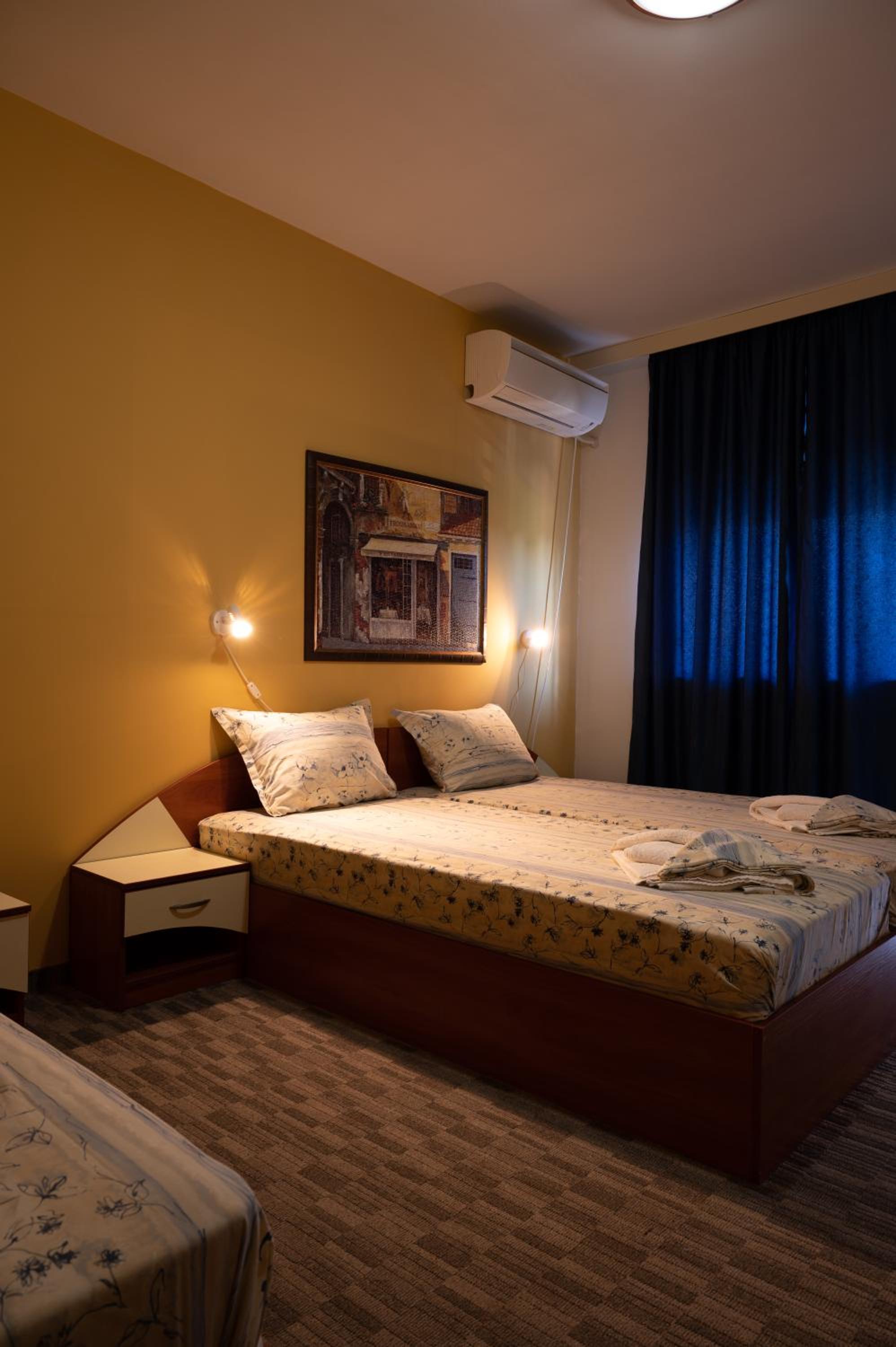 Triple Room with Balcony - Photo 1