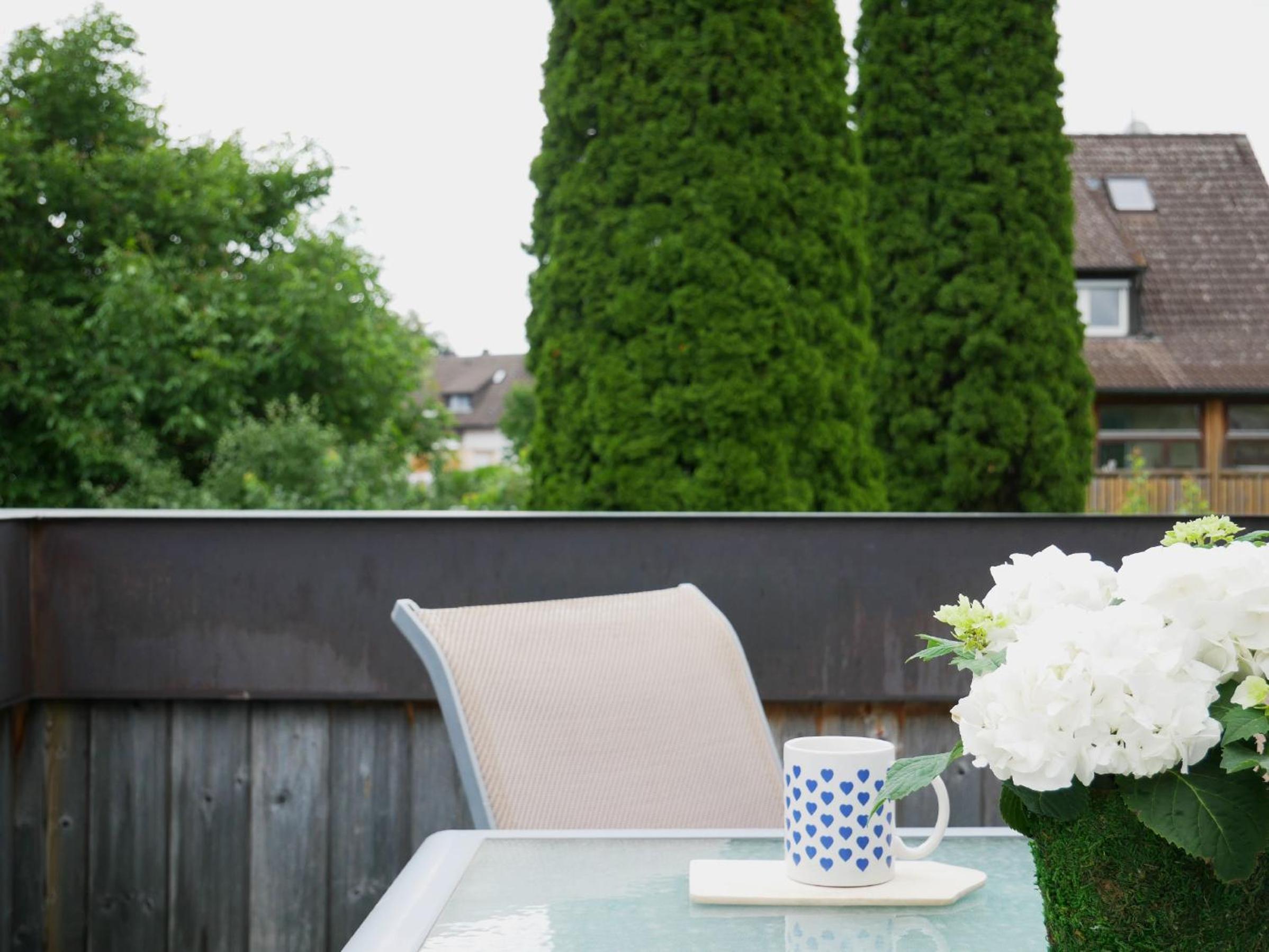 Two-Bedroom Deluxe Apartment with Garden View photo 3