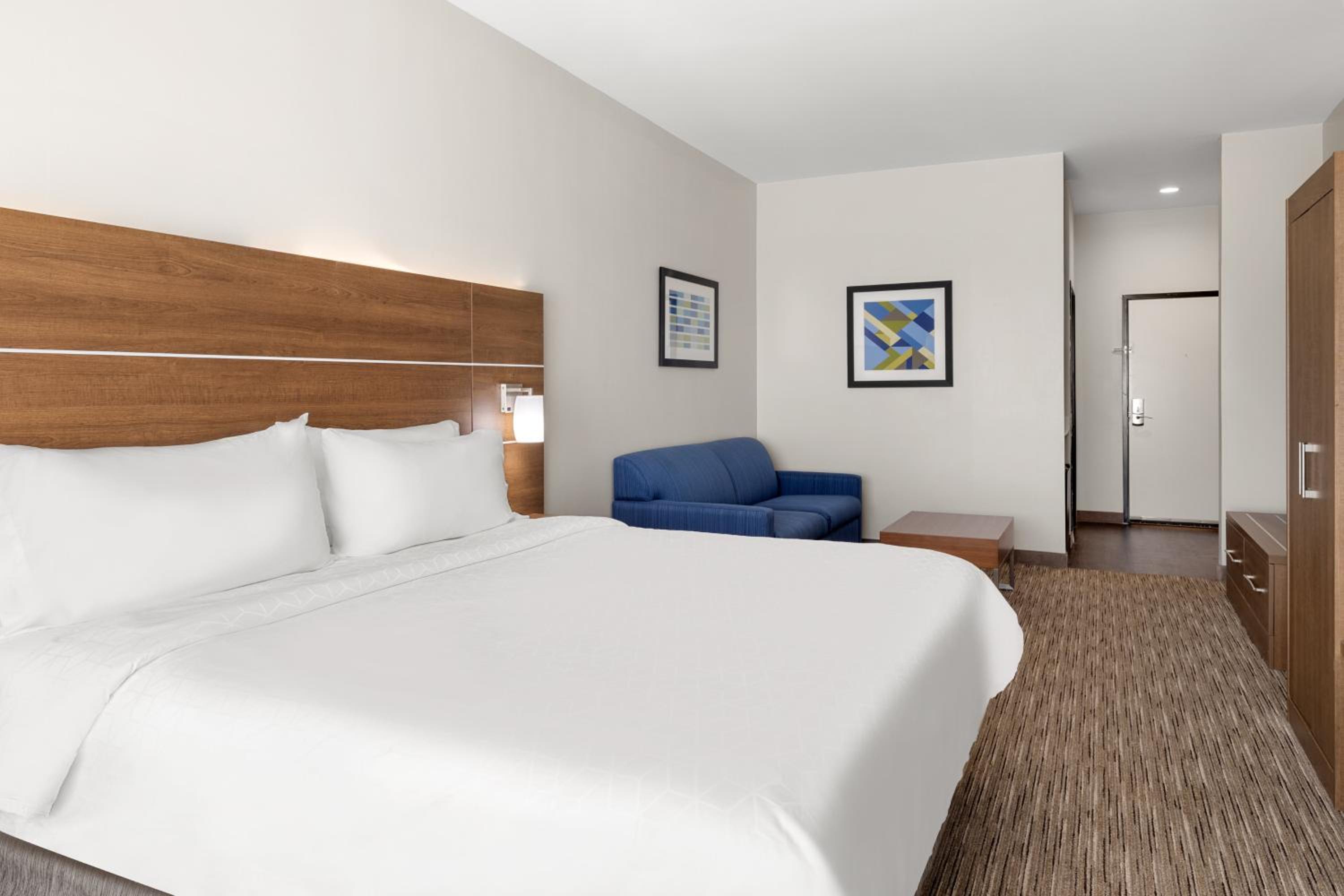 King Suite with Sofa Bed - Photo 1