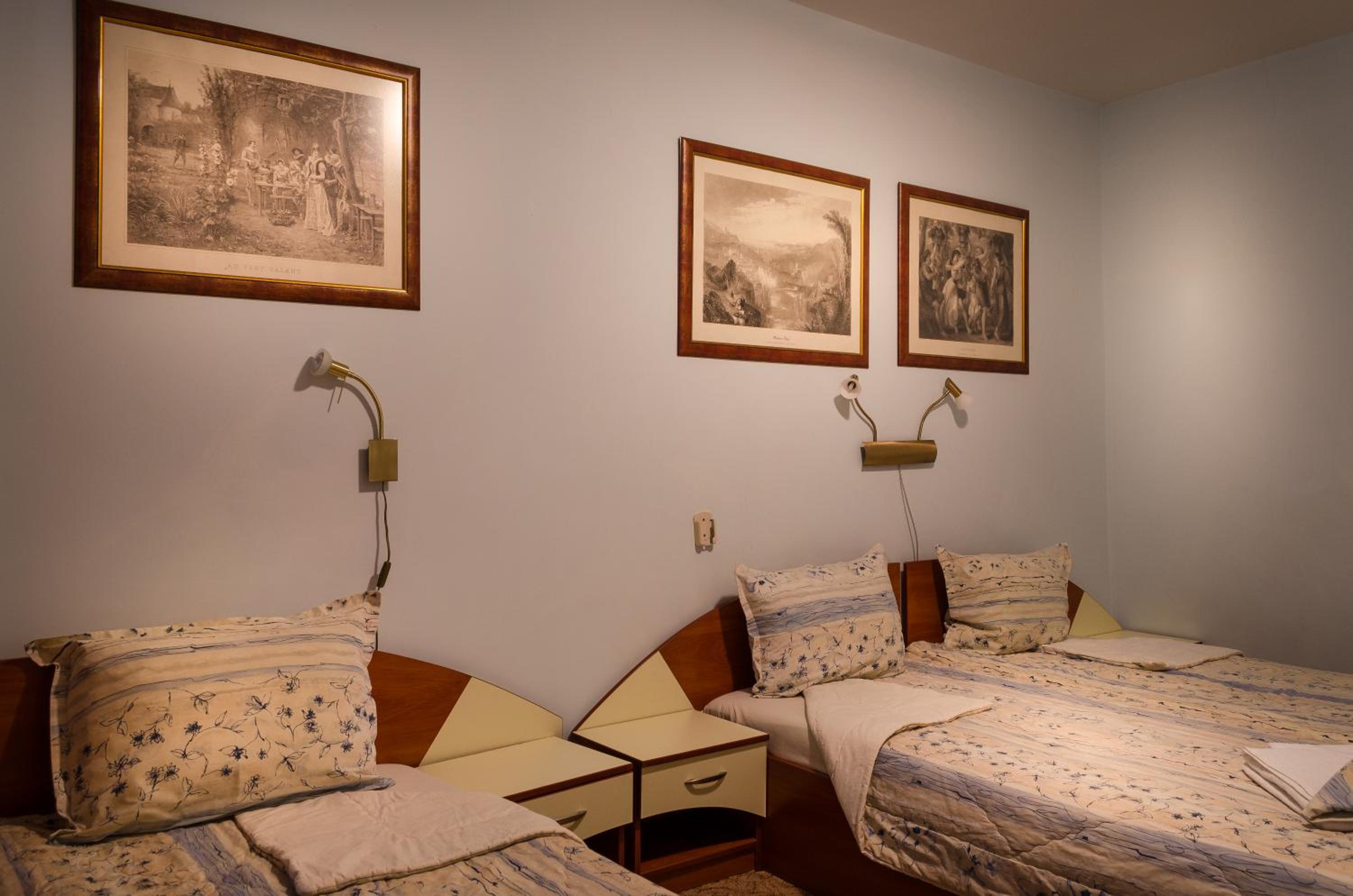 Two-Bedroom Suite with Balcony - Photo 1