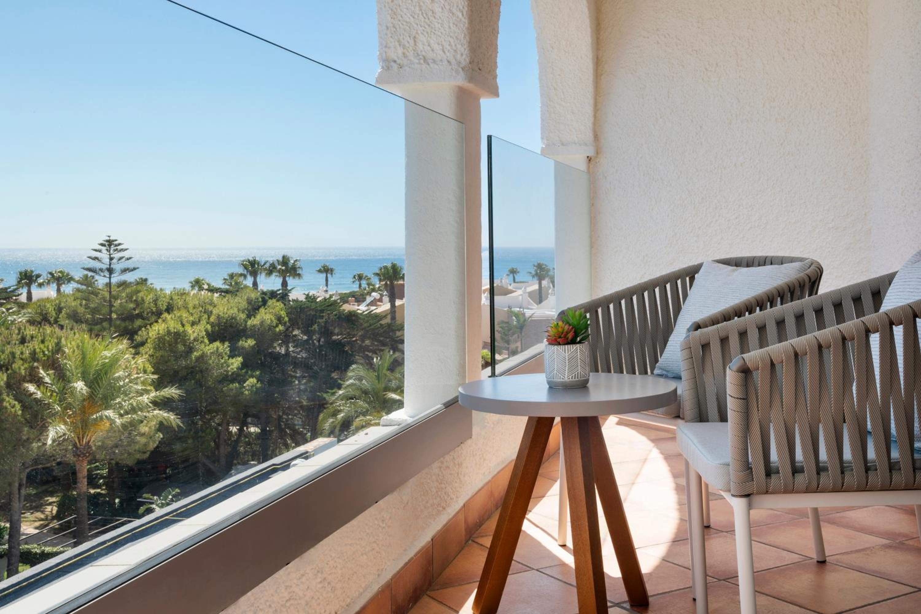 The Level Room with Sea View - Photo 4