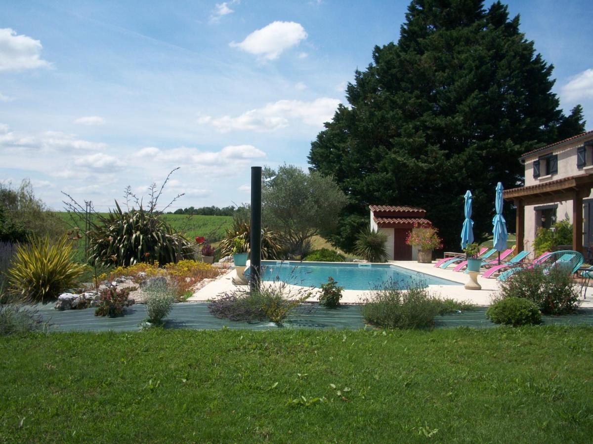 Triple Room with Pool View - Photo 2