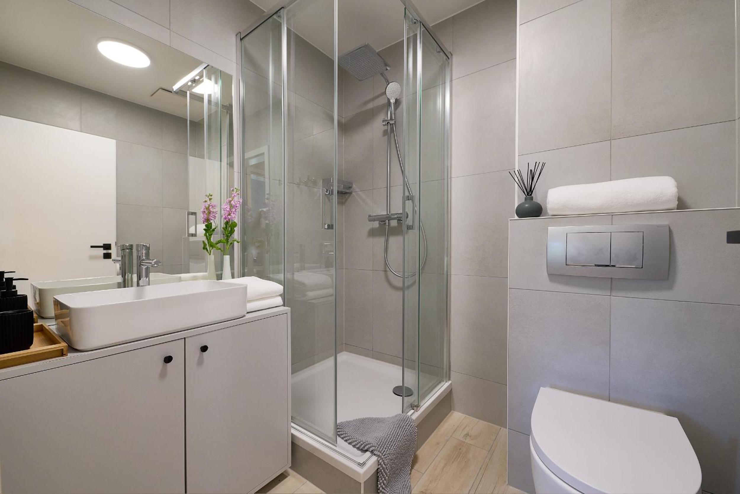 Two-Bedroom Apartment - Photo 4