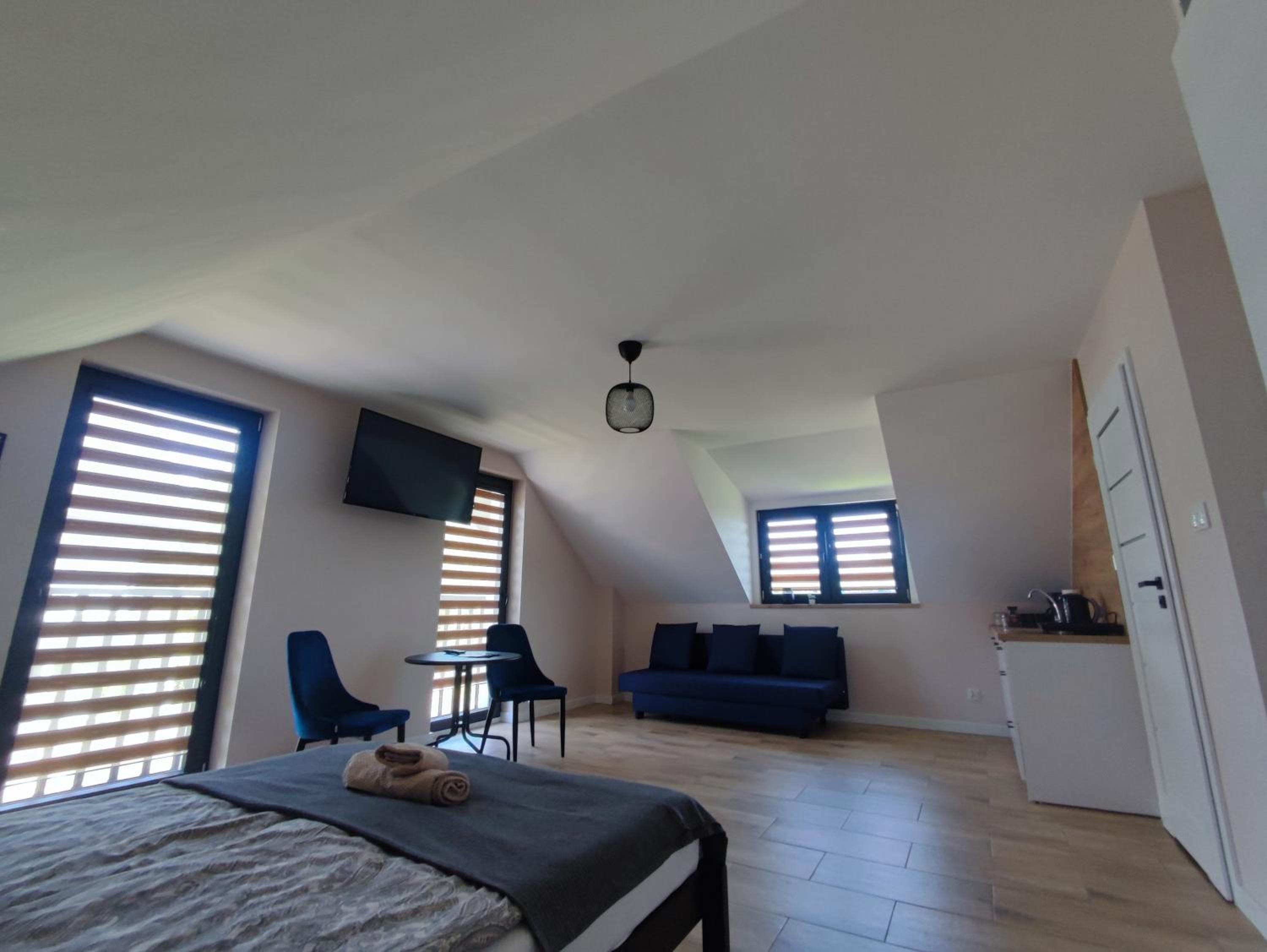 Triple Room with Private Bathroom photo 1