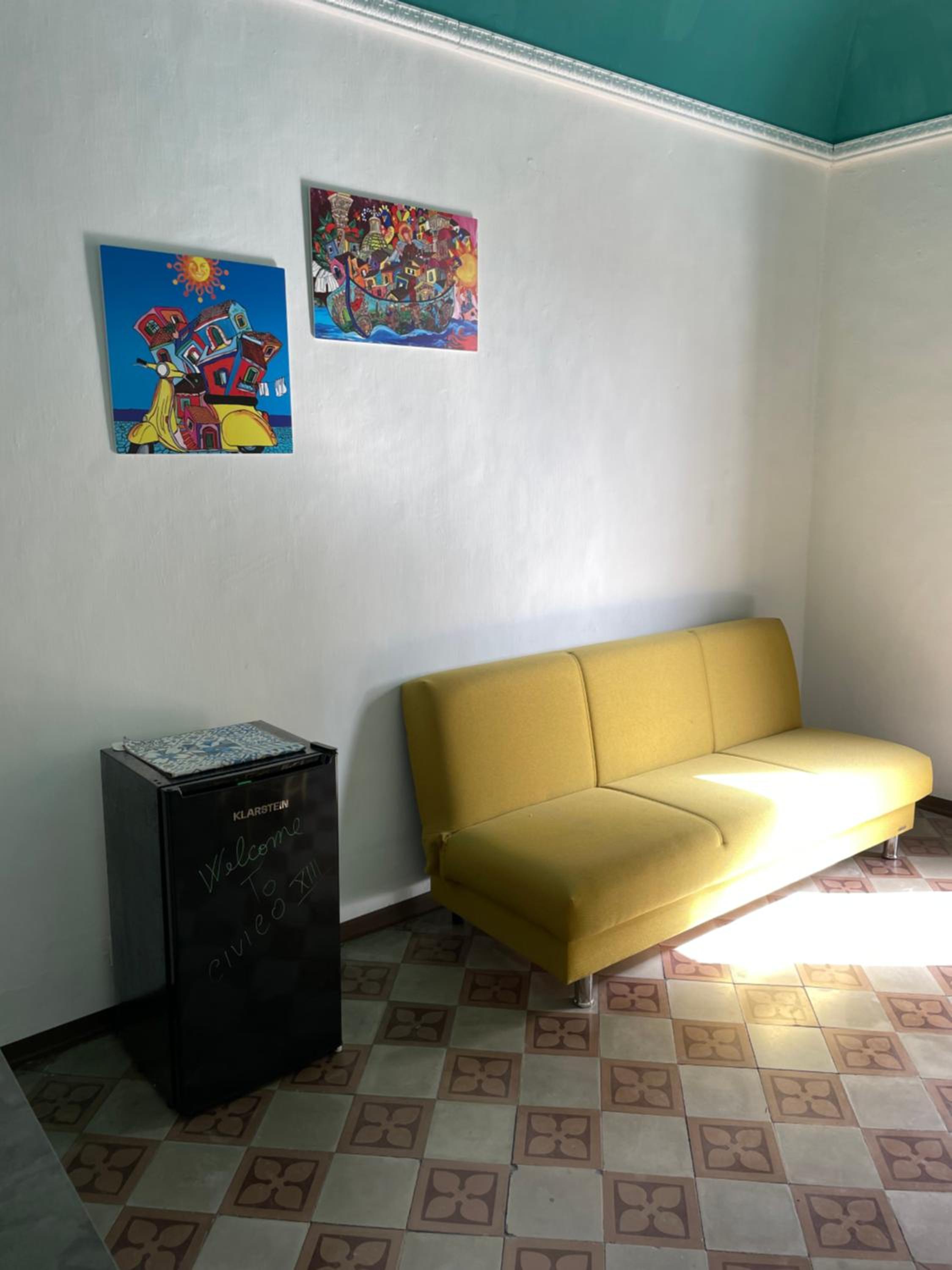 One-Bedroom House photo 1