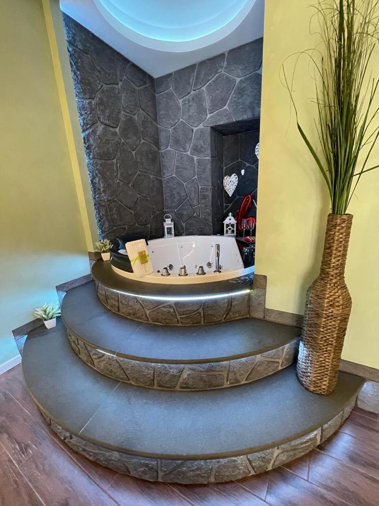 Suite with City View - Photo 5