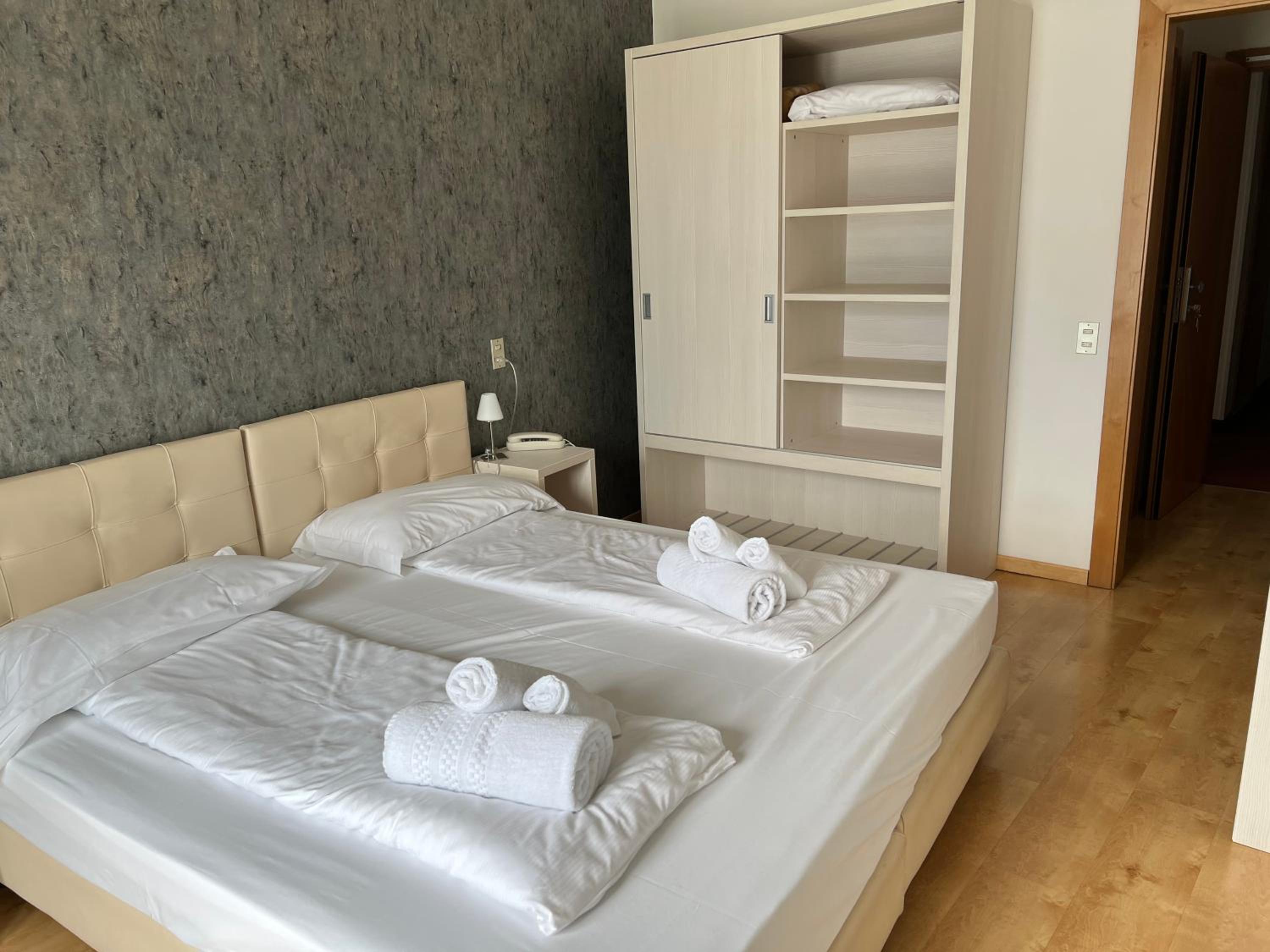 Superior Double Room - Photo 10