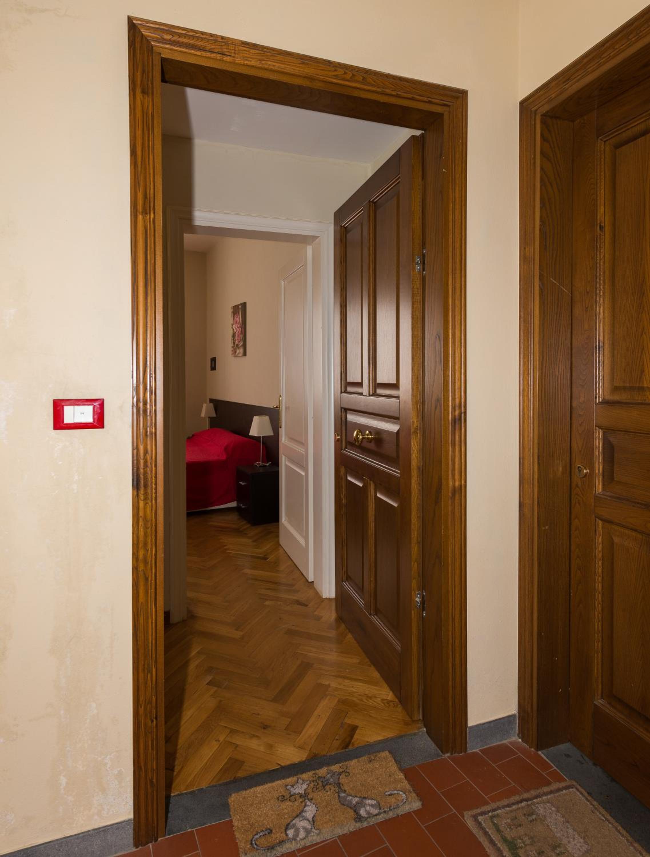 One-Bedroom Apartment With View photo 1