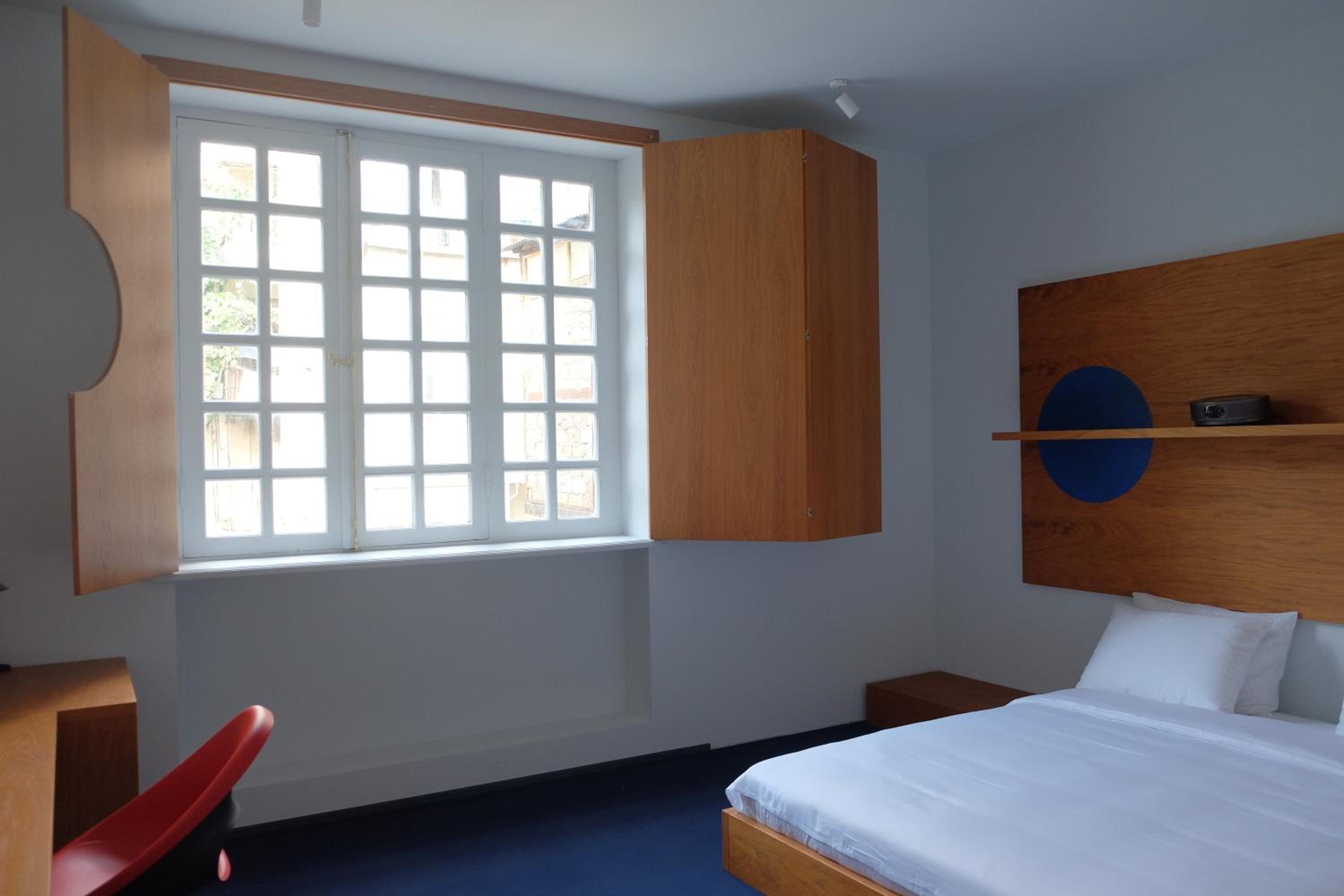 Standard Double Room - Photo 10