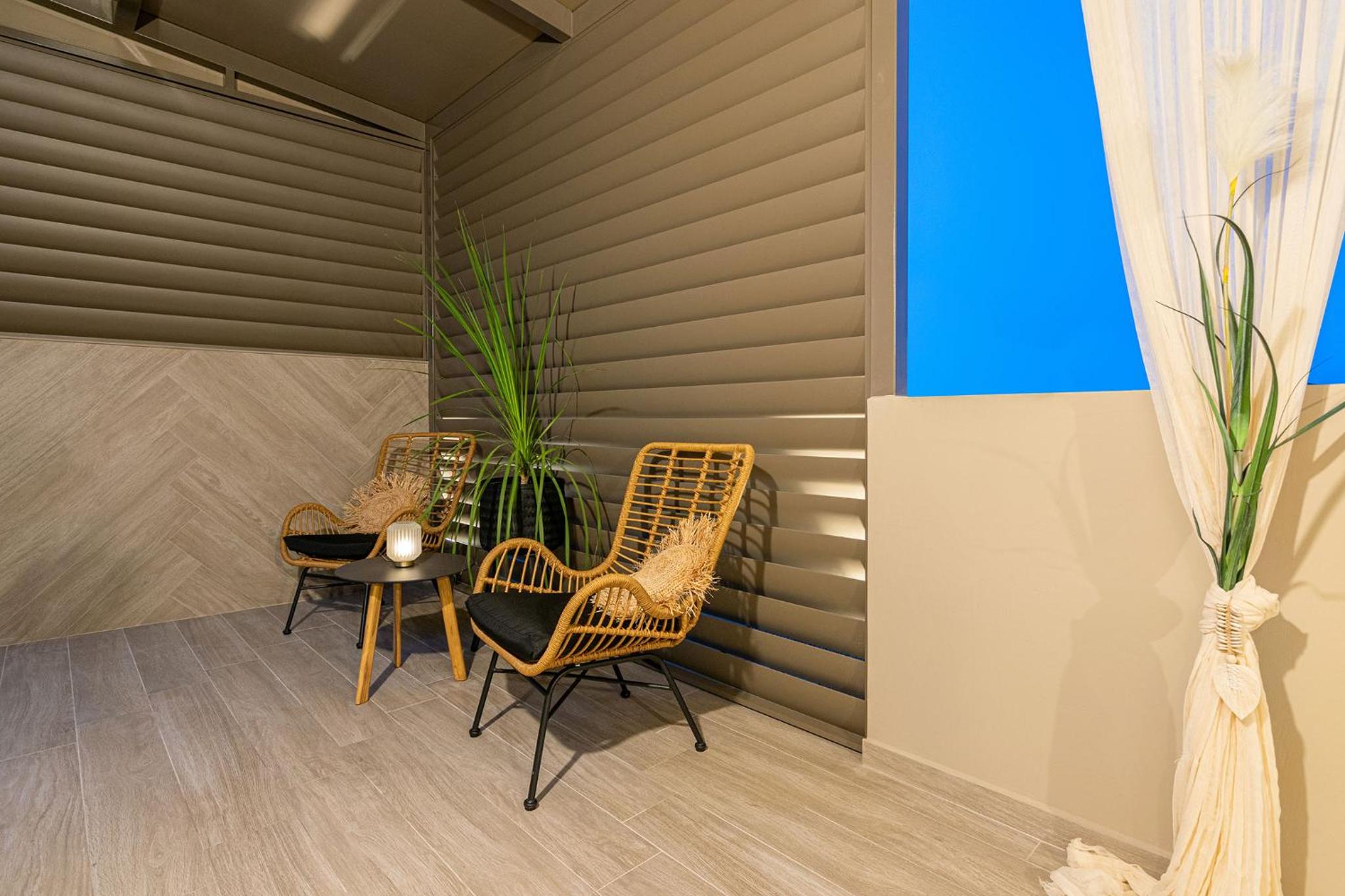 Apartment photo 2