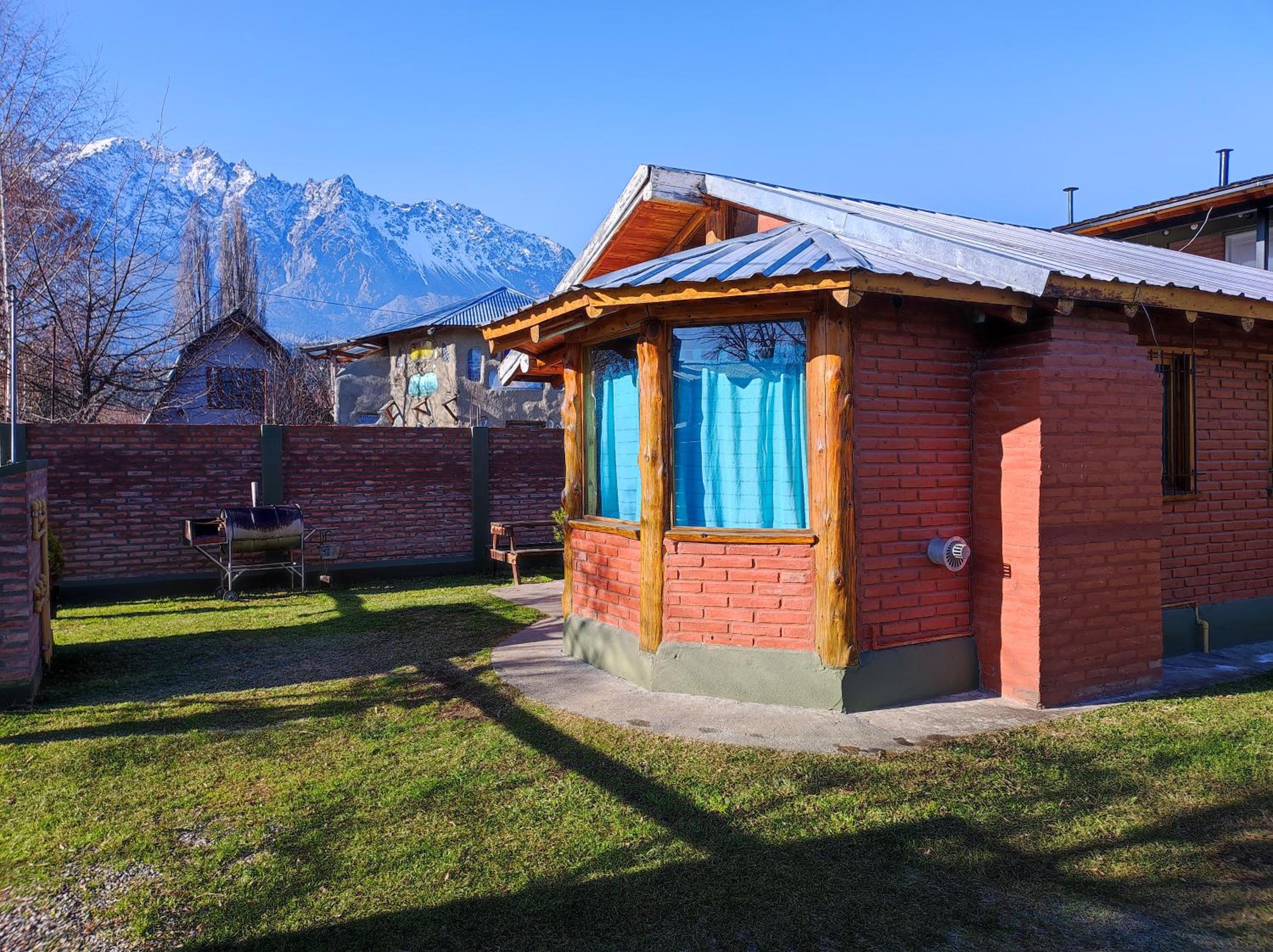 One-Bedroom House photo 2