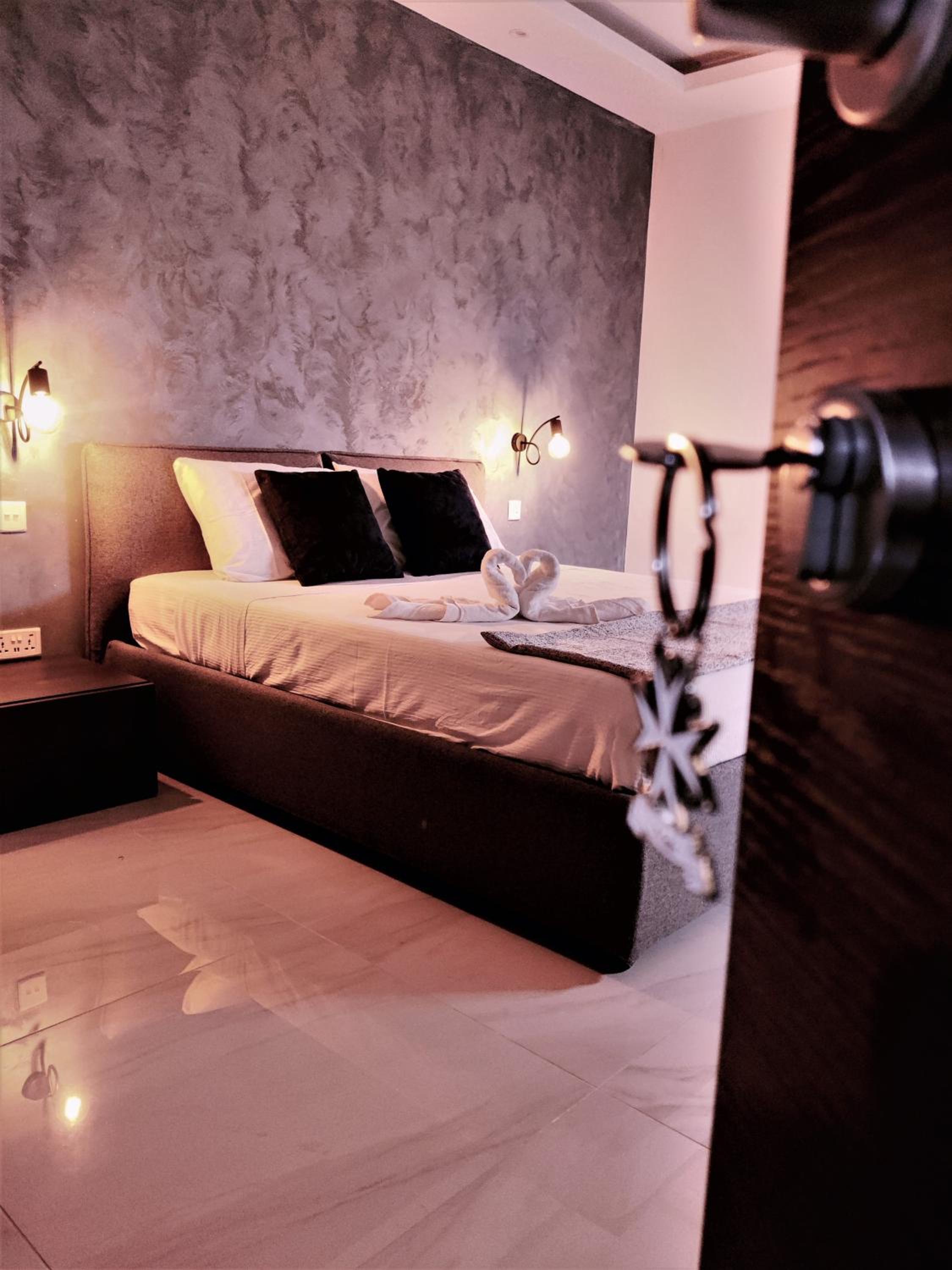 Double Room with Private Bathroom photo 2