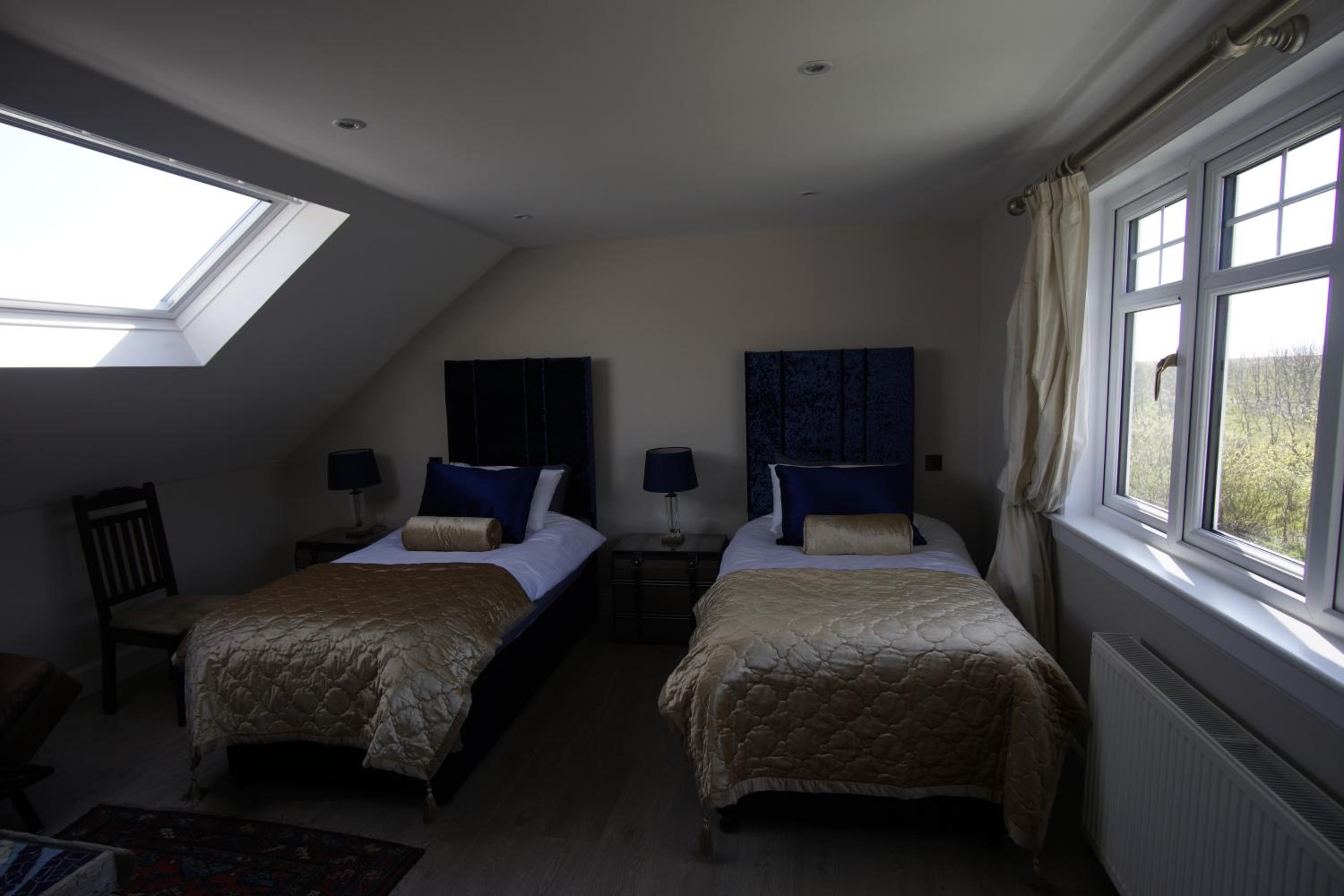 Two-Bedroom Suite - Photo 14