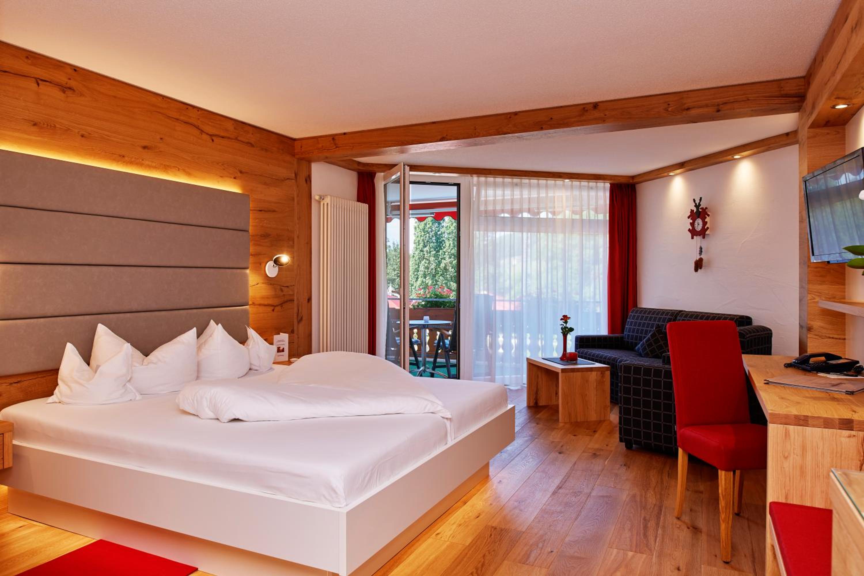 Double Room - Photo 8