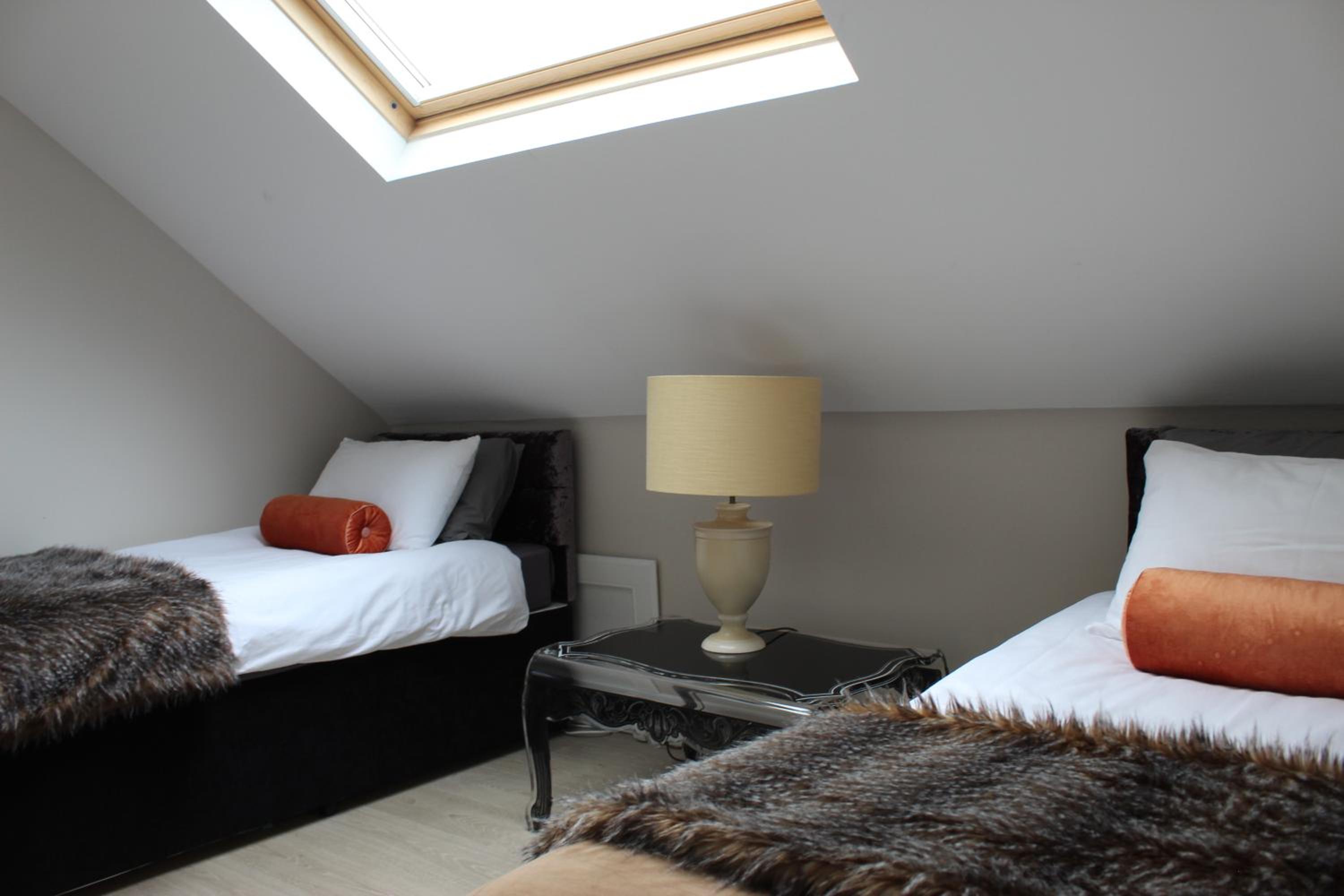 Two-Bedroom Suite - Photo 13