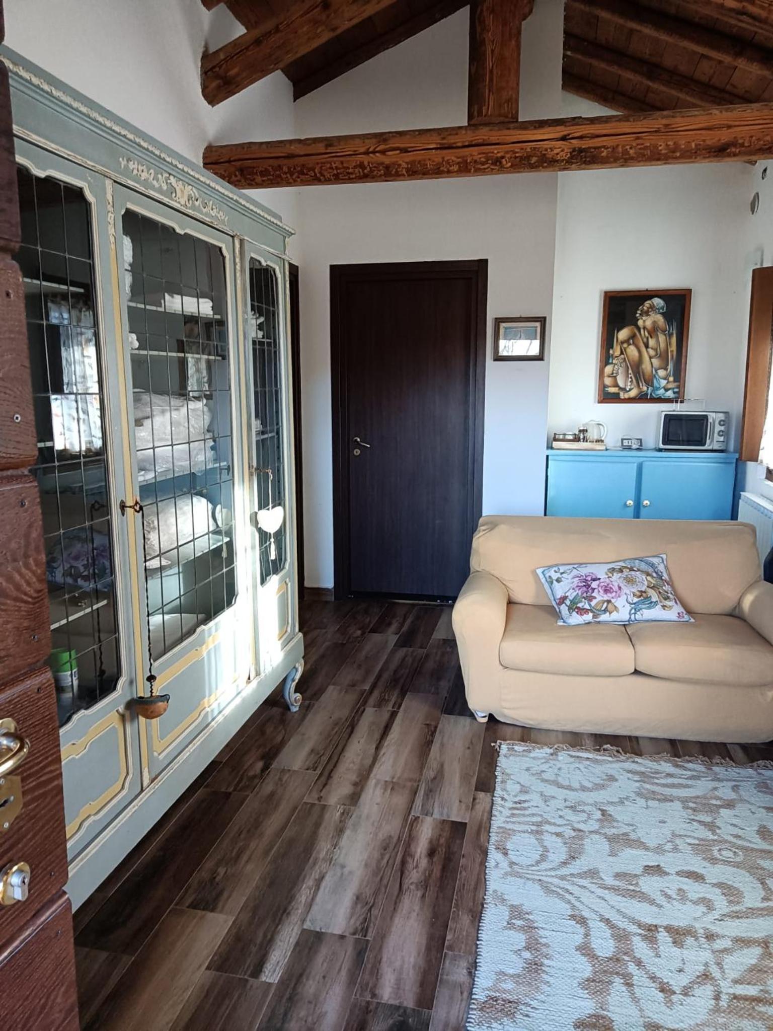 Double Room - Attic photo 3