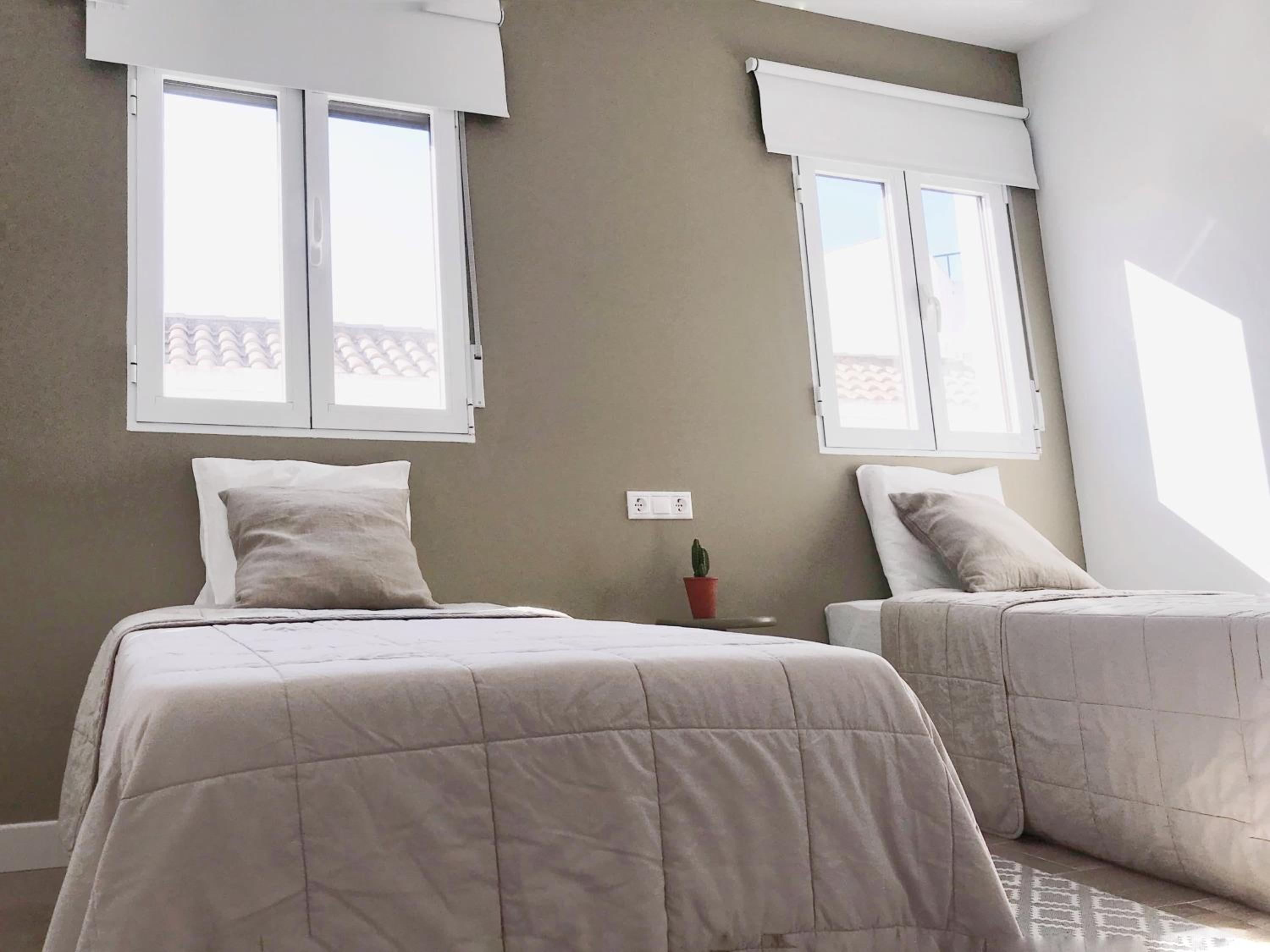 Two-Bedroom Apartment - Photo 21