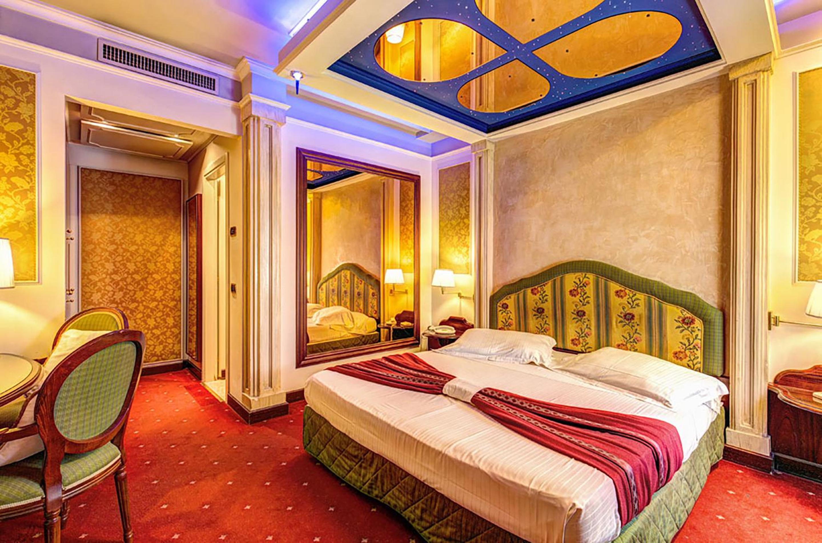 Junior Suite with Hot Tub