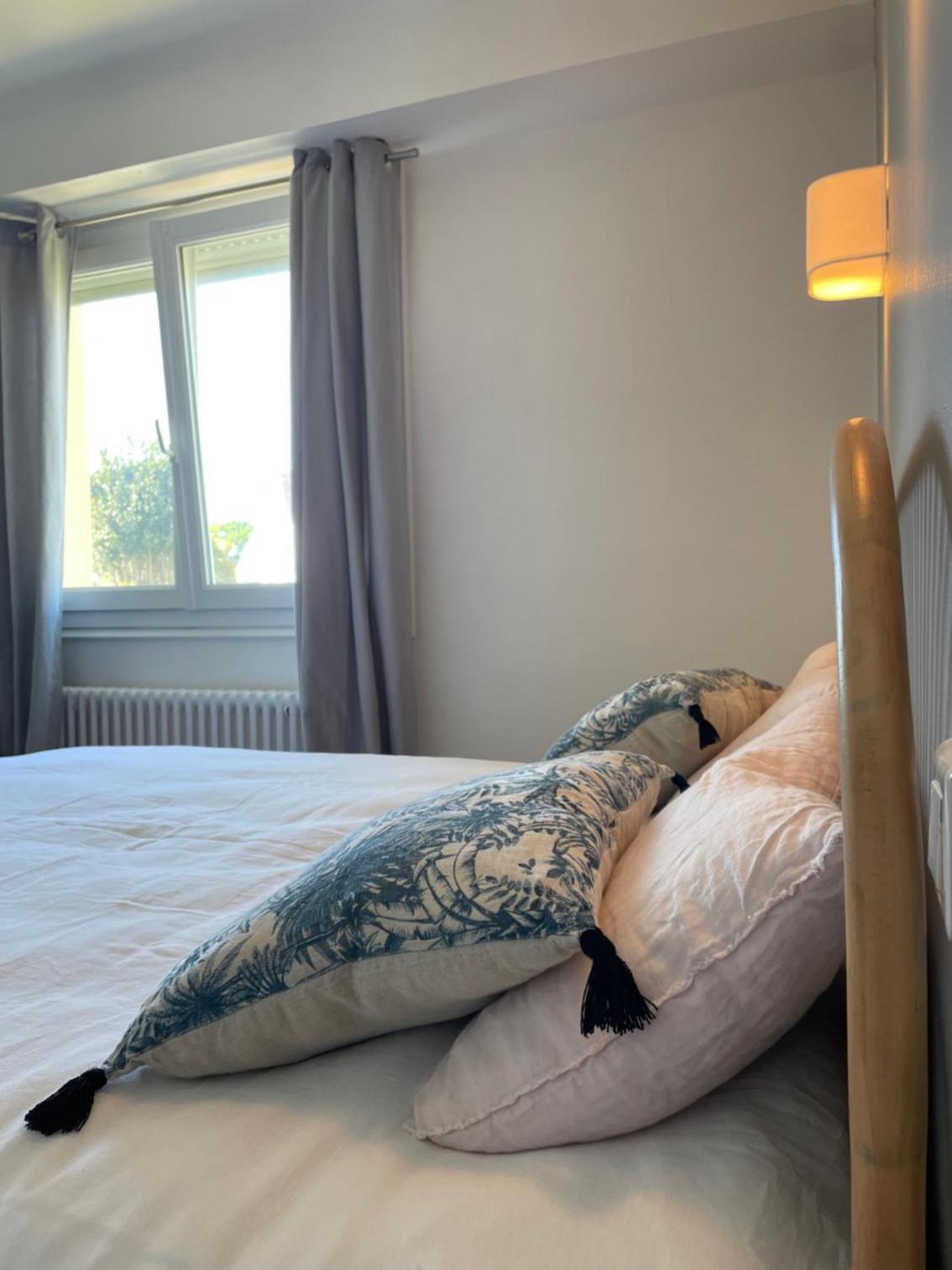 Double Room with Garden View - Photo 2