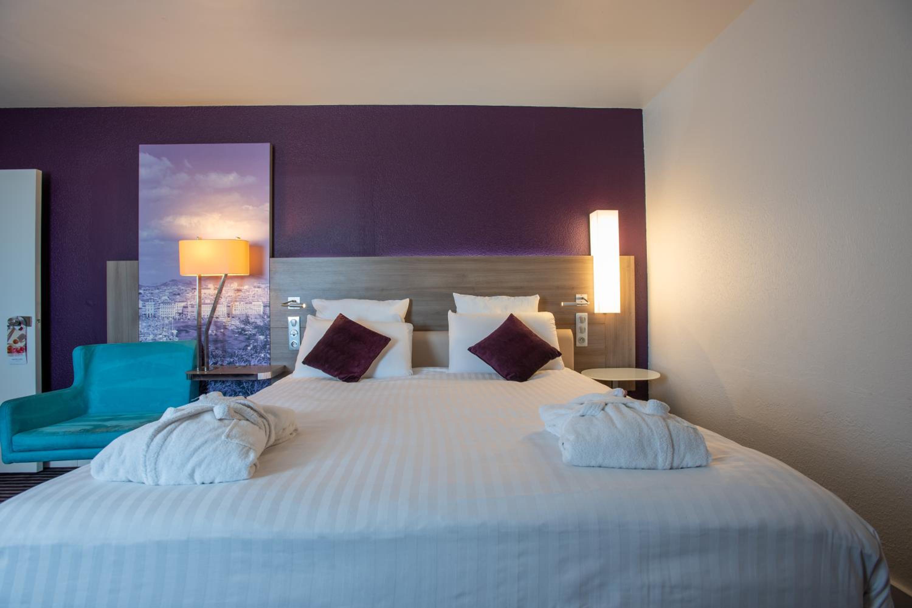 Superior King Room