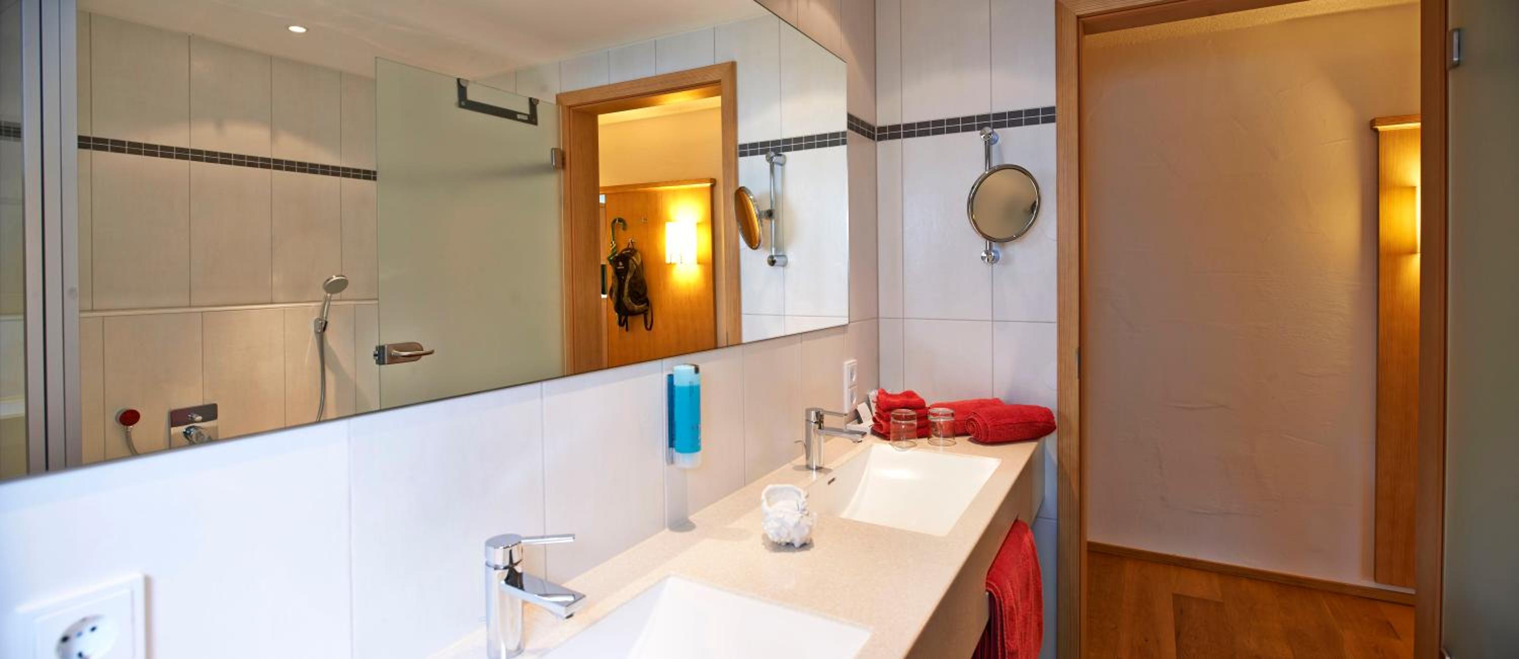 Double Room - Photo 5