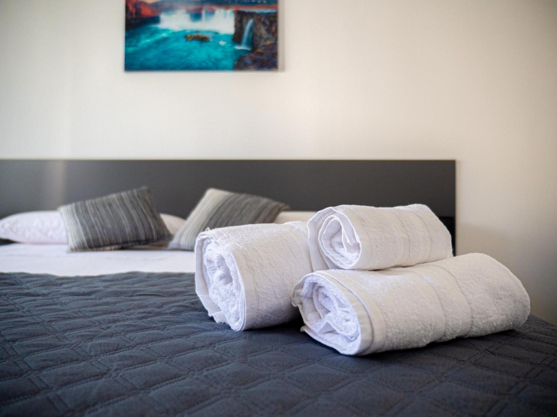 Double or Twin Room with Balcony photo 2
