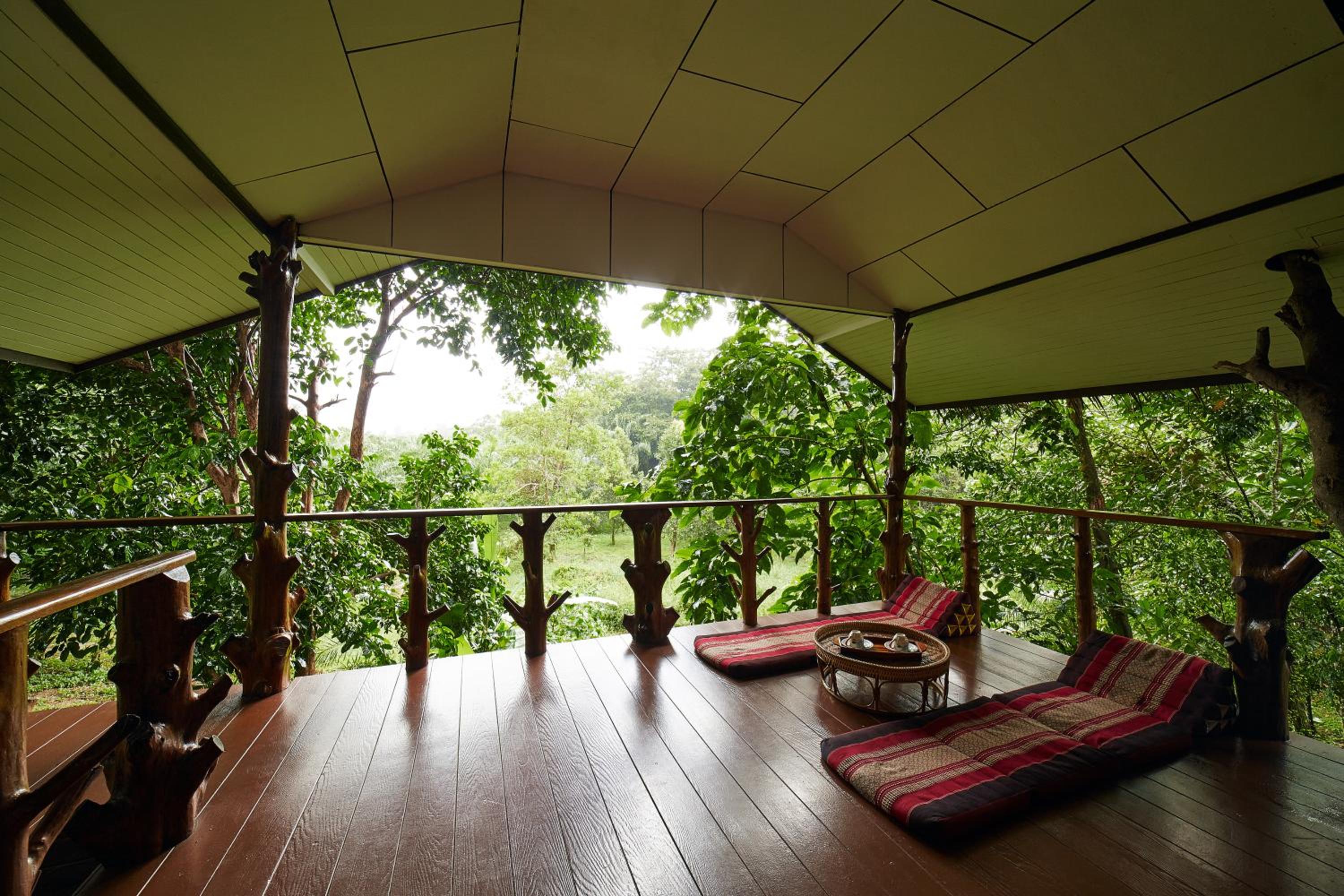 Deluxe Bungalow - Photo 14