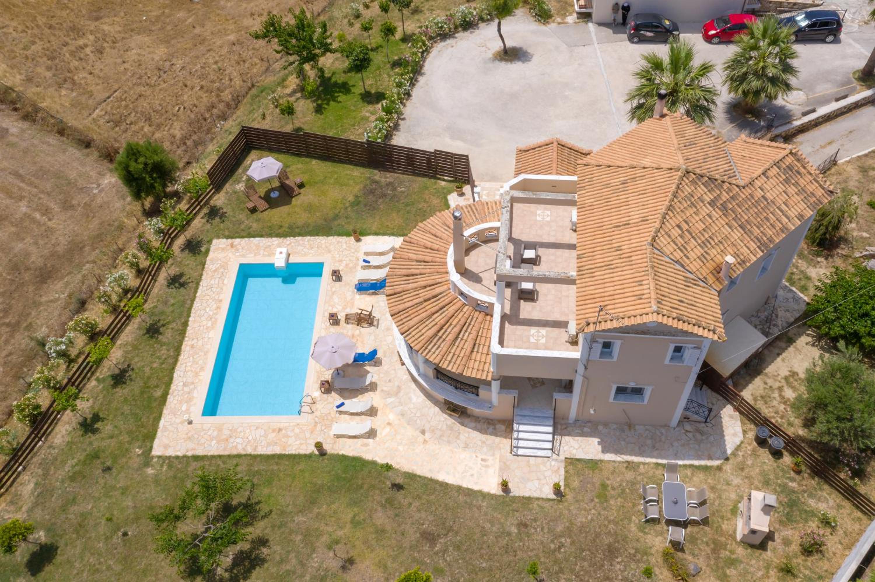 Villa With Private Pool photo 3