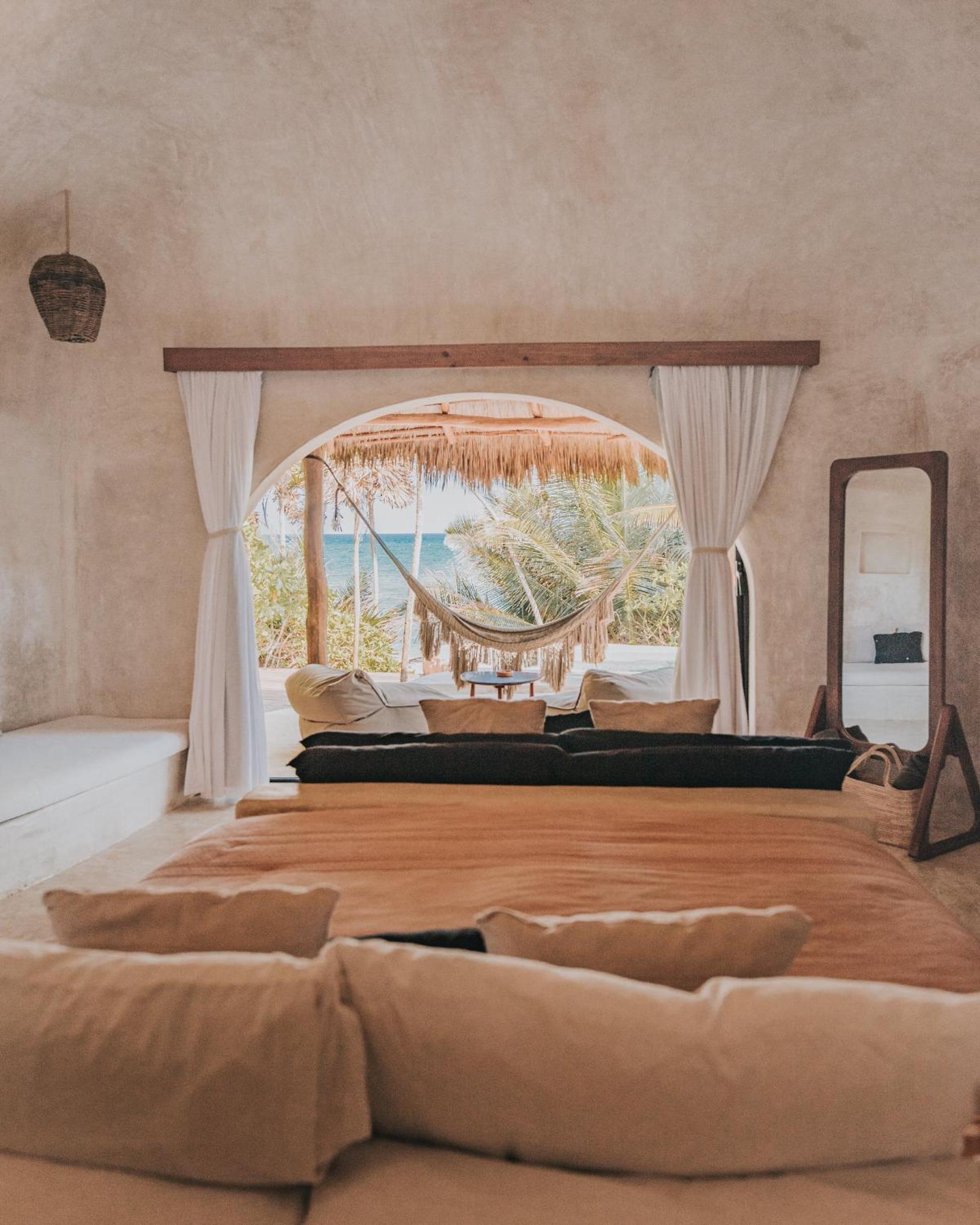 Junior Suite with Ocean View - Photo 3