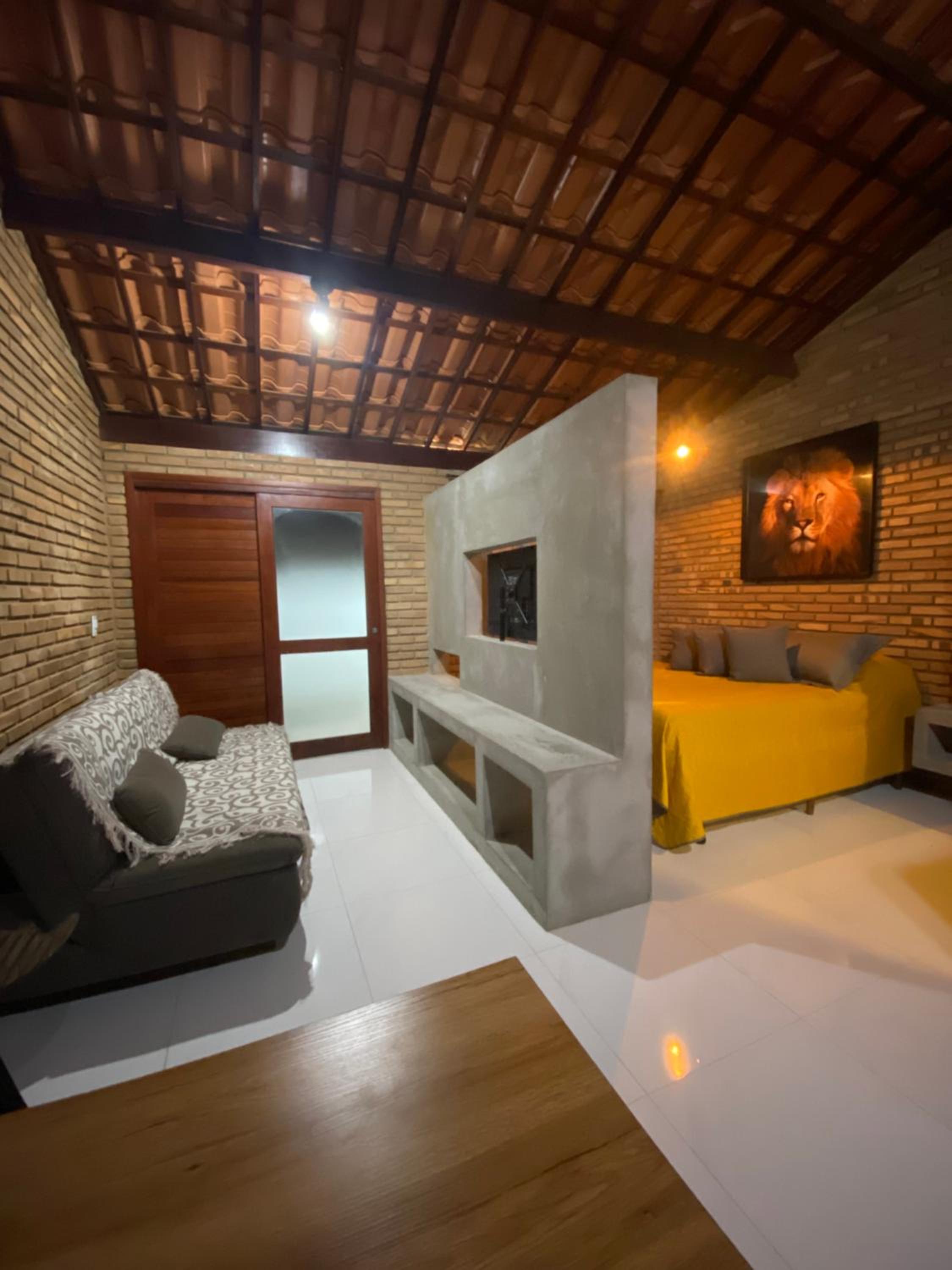 Villa with Private Pool - Photo 4