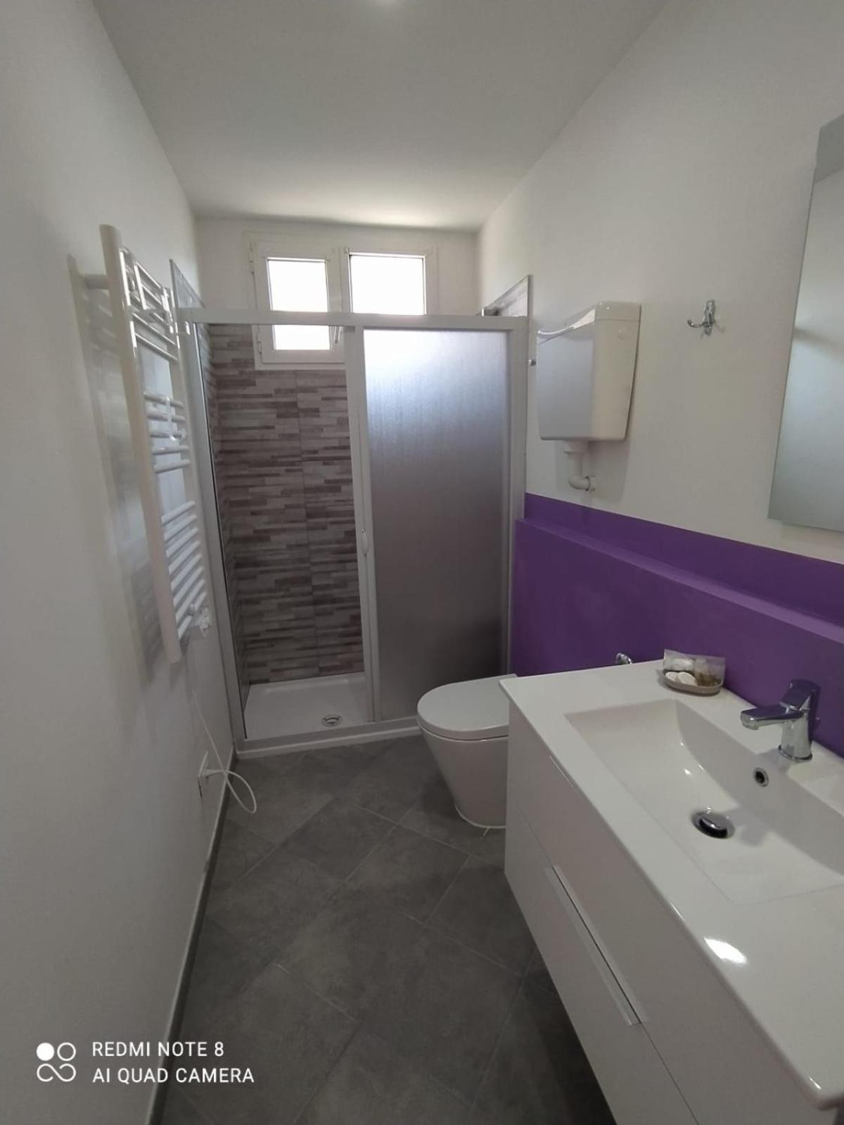 Triple Room With Private Bathroom photo 2