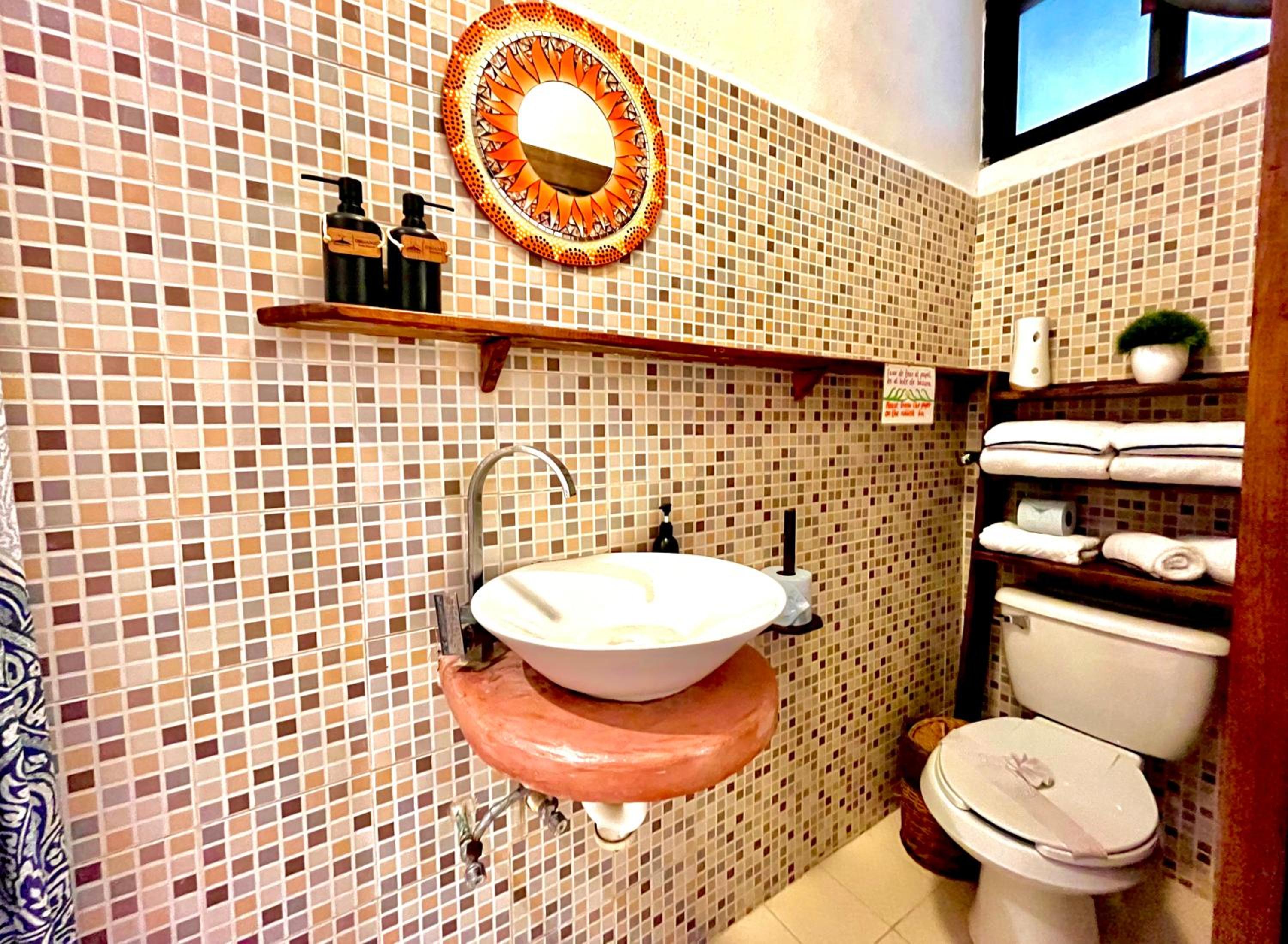King or Twin Room - Photo 4