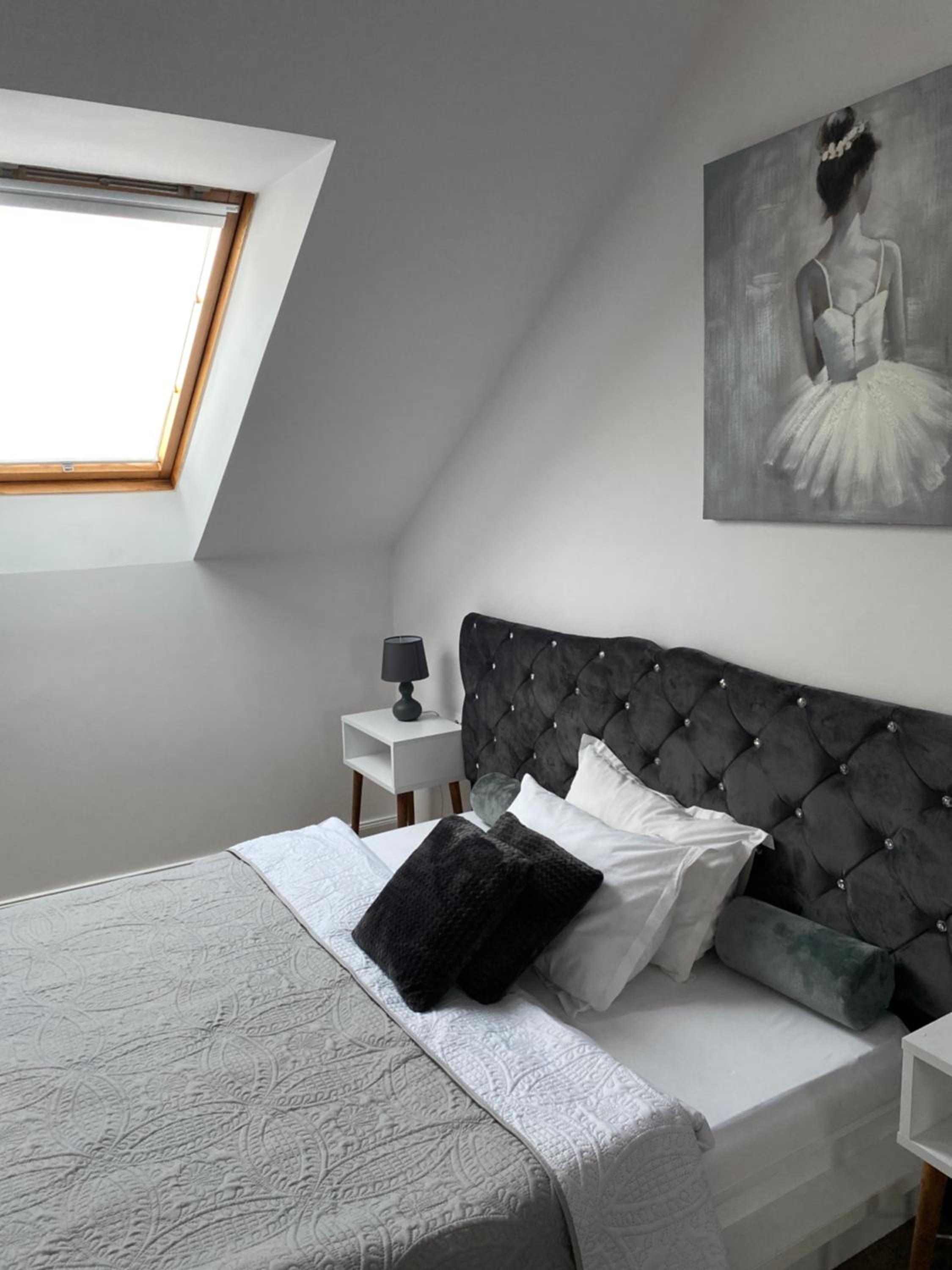 Double Room - Photo 2