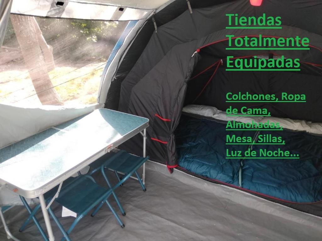 Deluxe Camping Tent - Photo 36